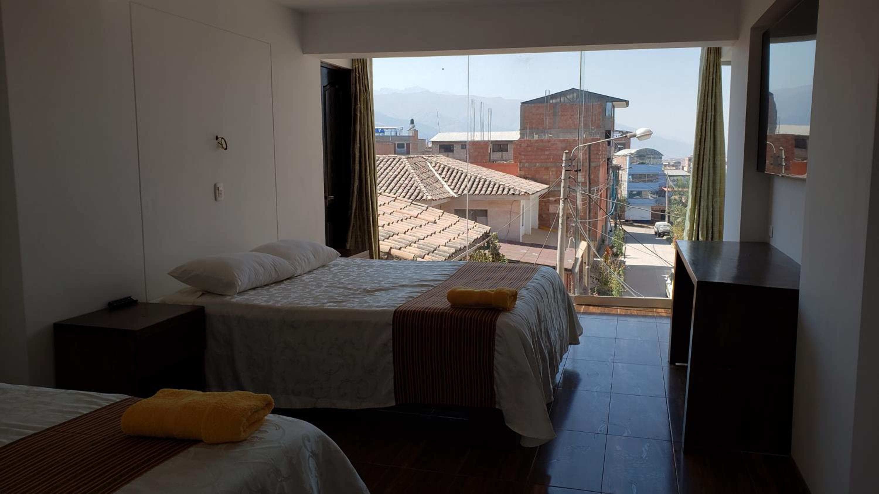 La Cabaña Hotel