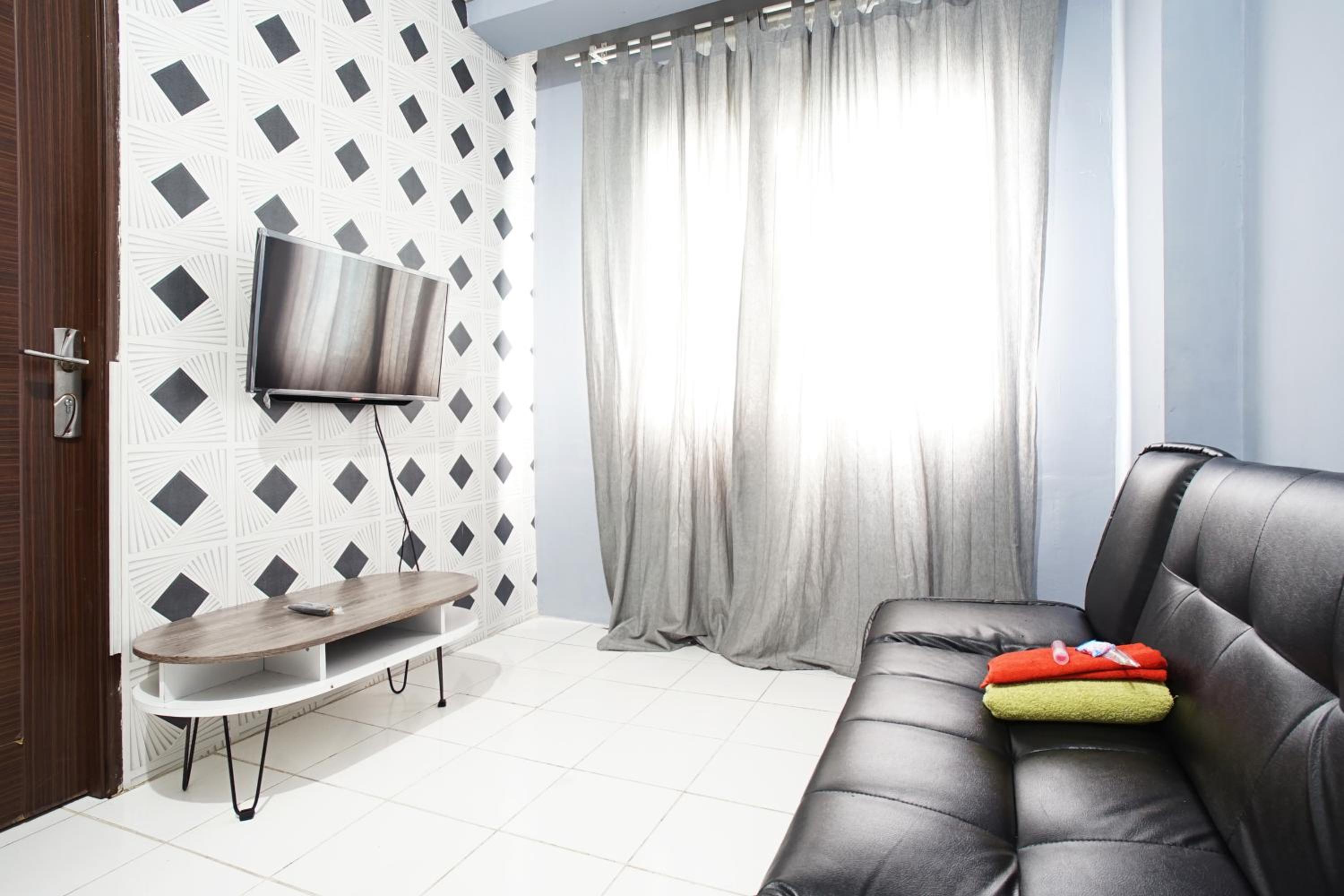 City Park Apartment by Anita