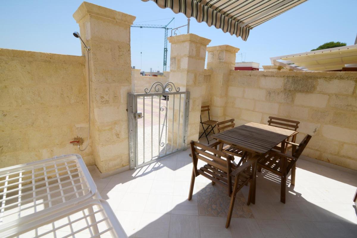 outdoor BBQ area