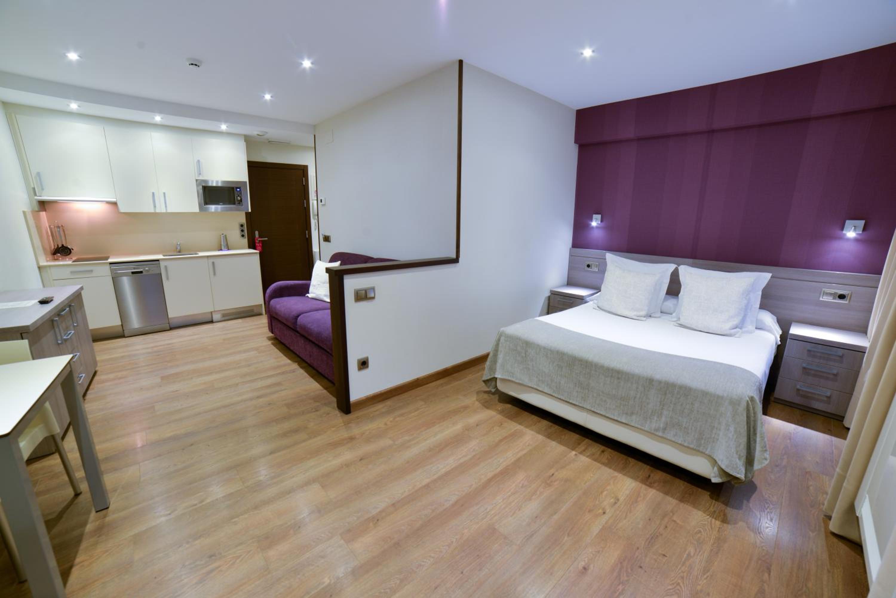Apartamentos Turísticos Llanes