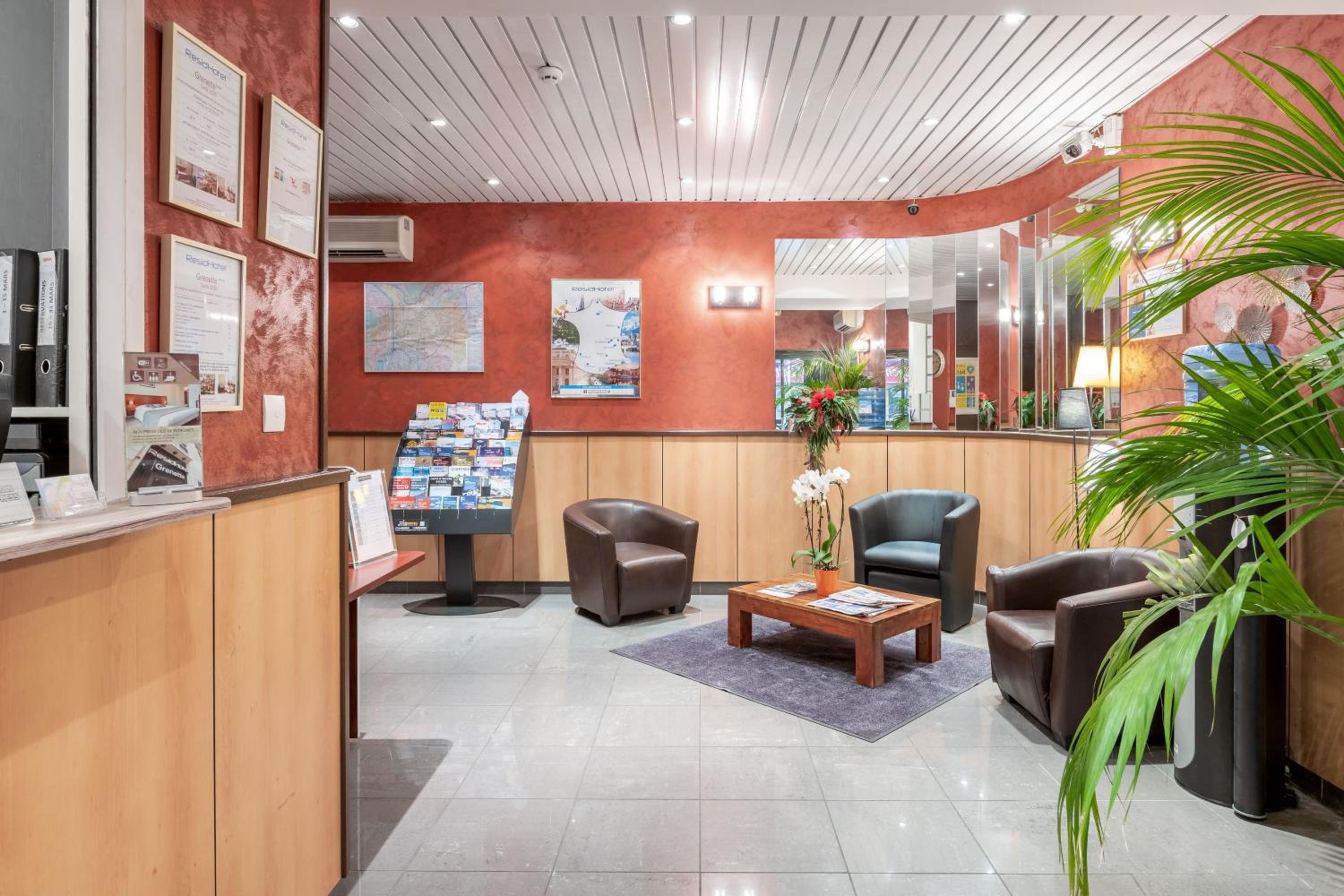 Grenoble Vacations - Residhotel Grenette - Property Image 12