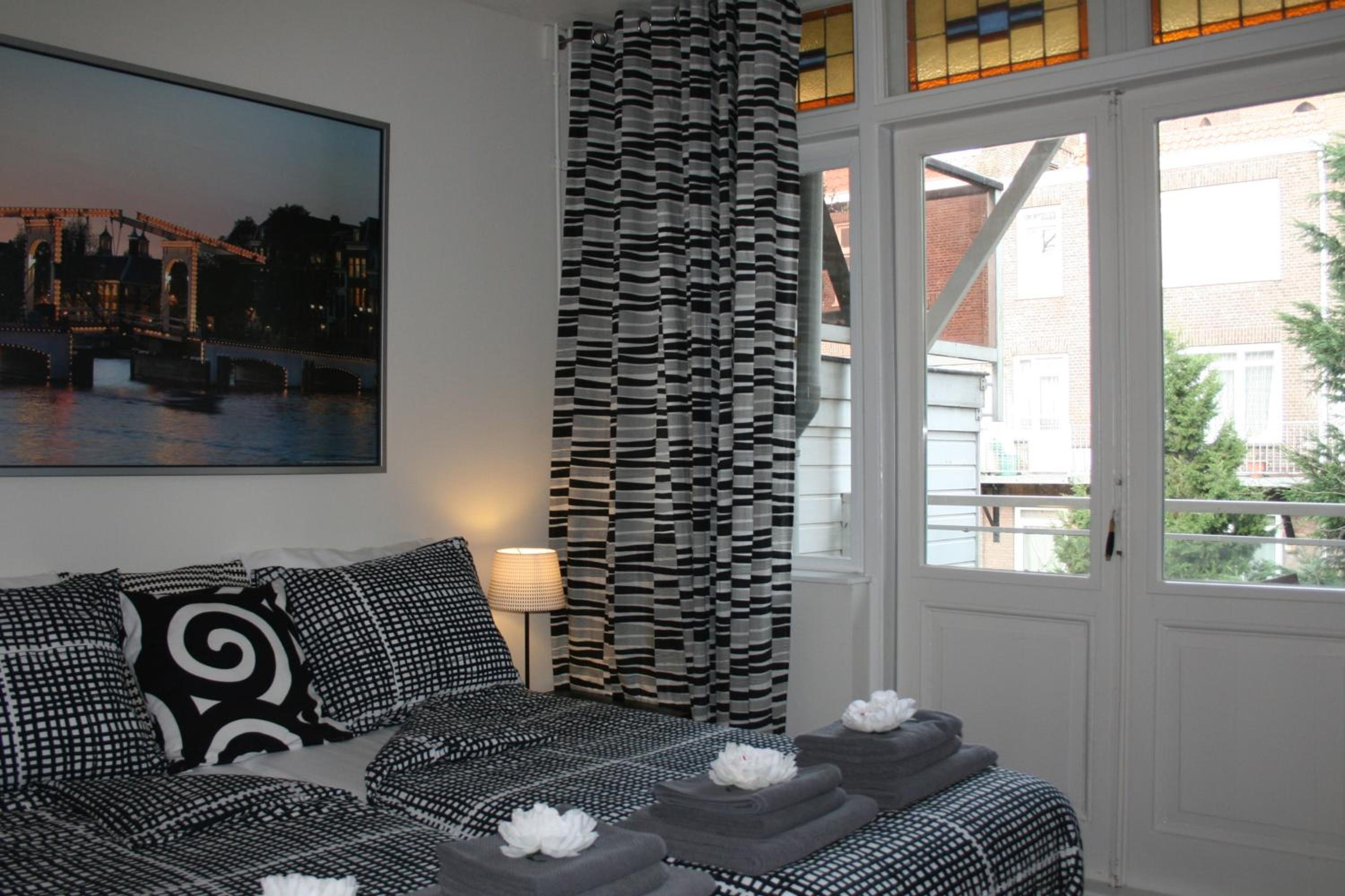 Frankendael Apartments