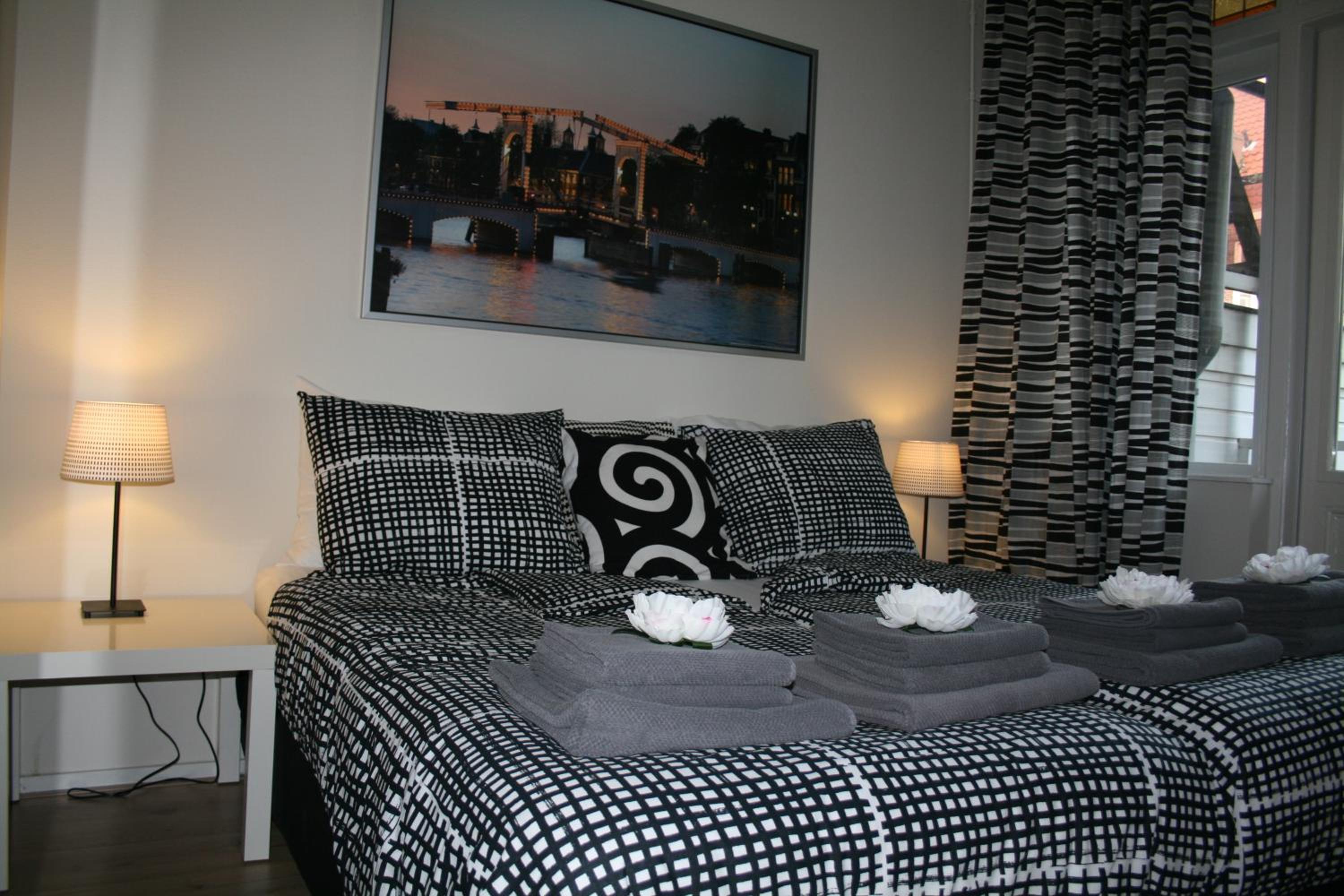 Frankendael Apartments