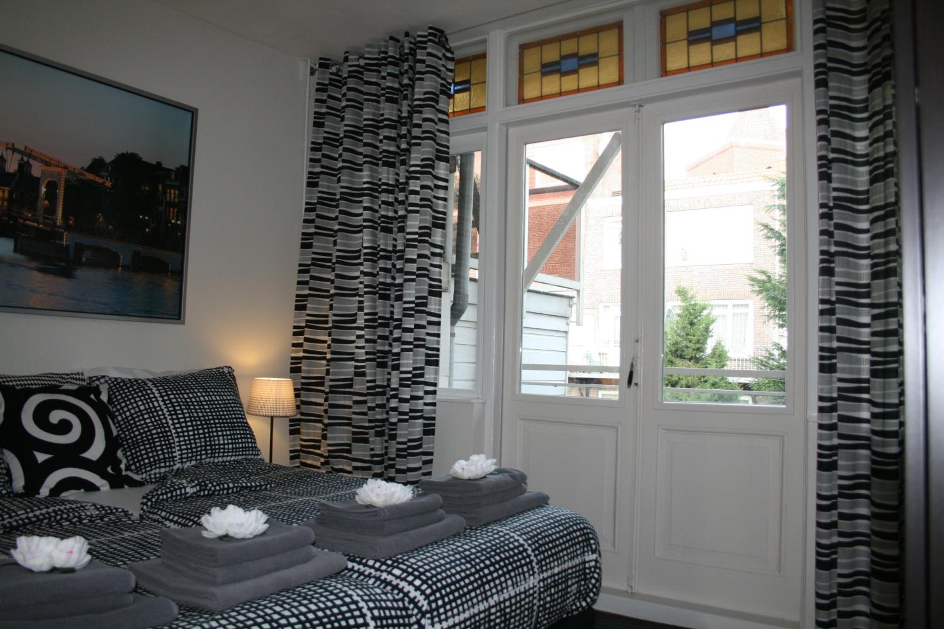 Frankendael Apartments