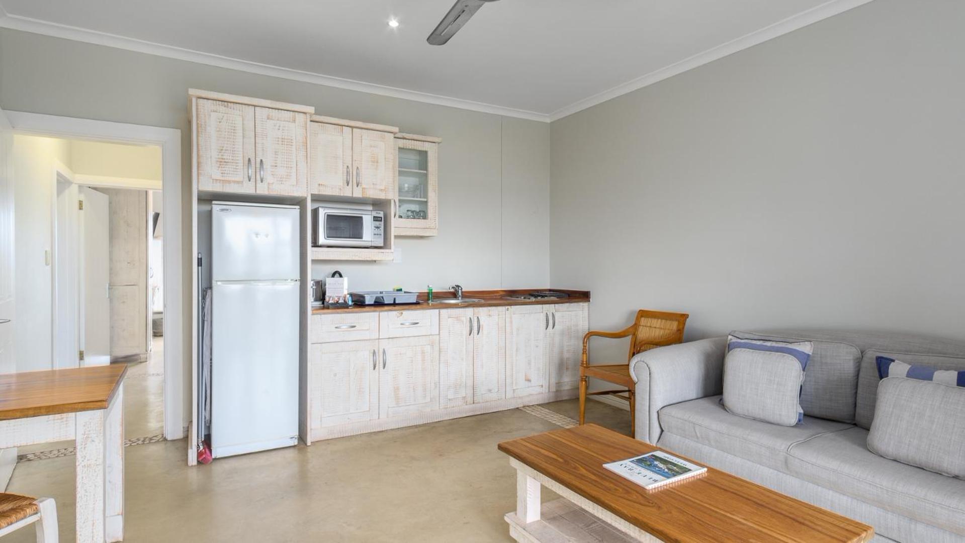 Blue Bay Lodge