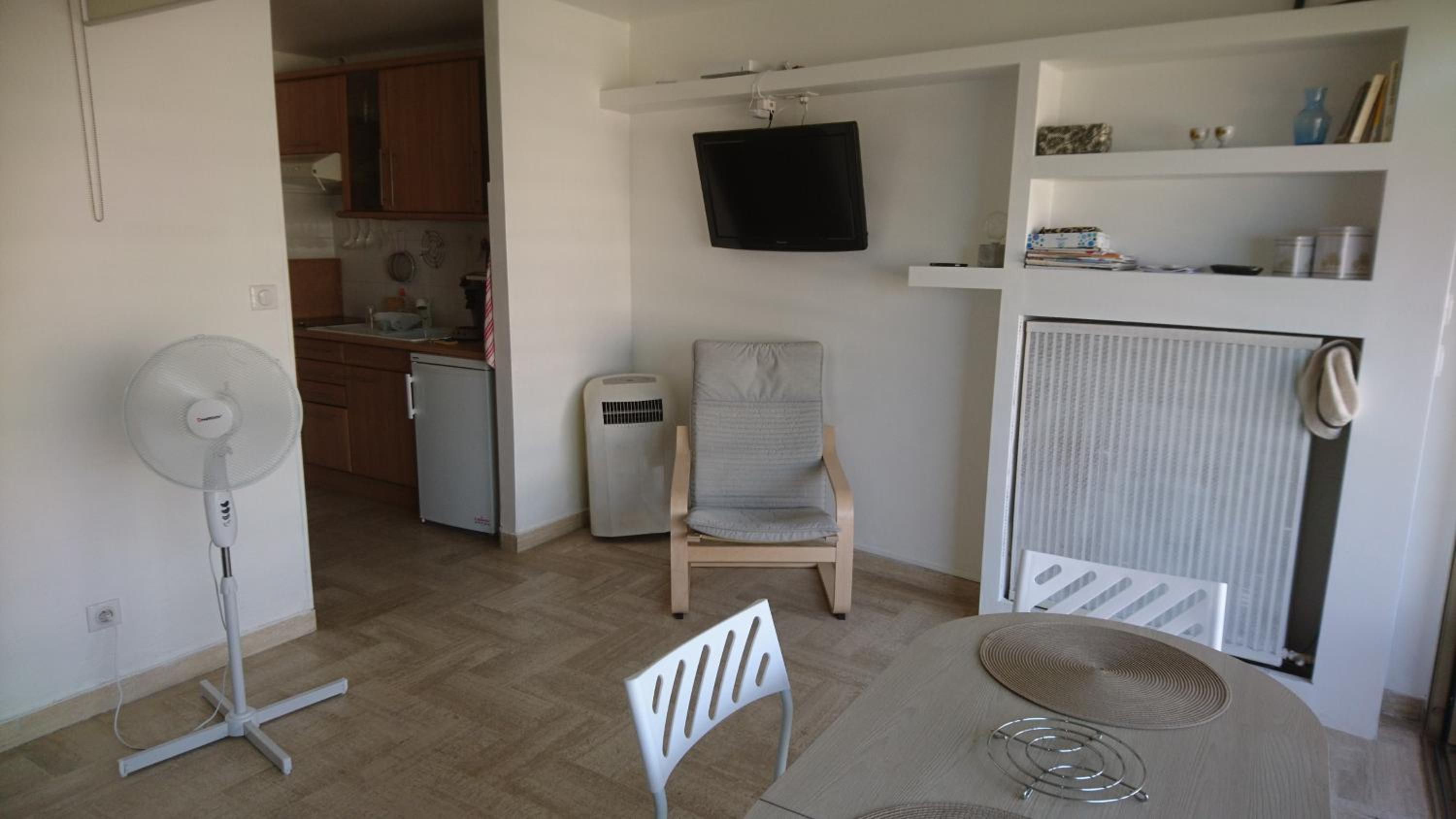 Beau studio vue Mer Cannes photo 2