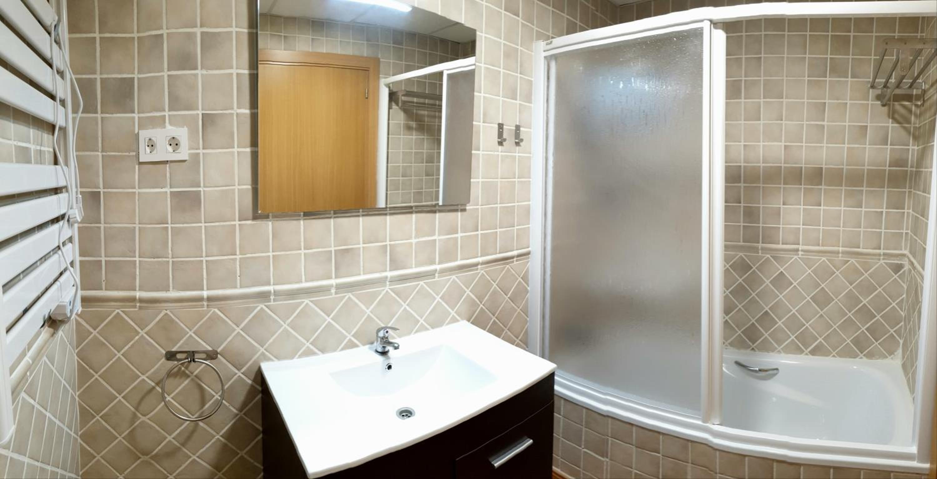 Photo 46