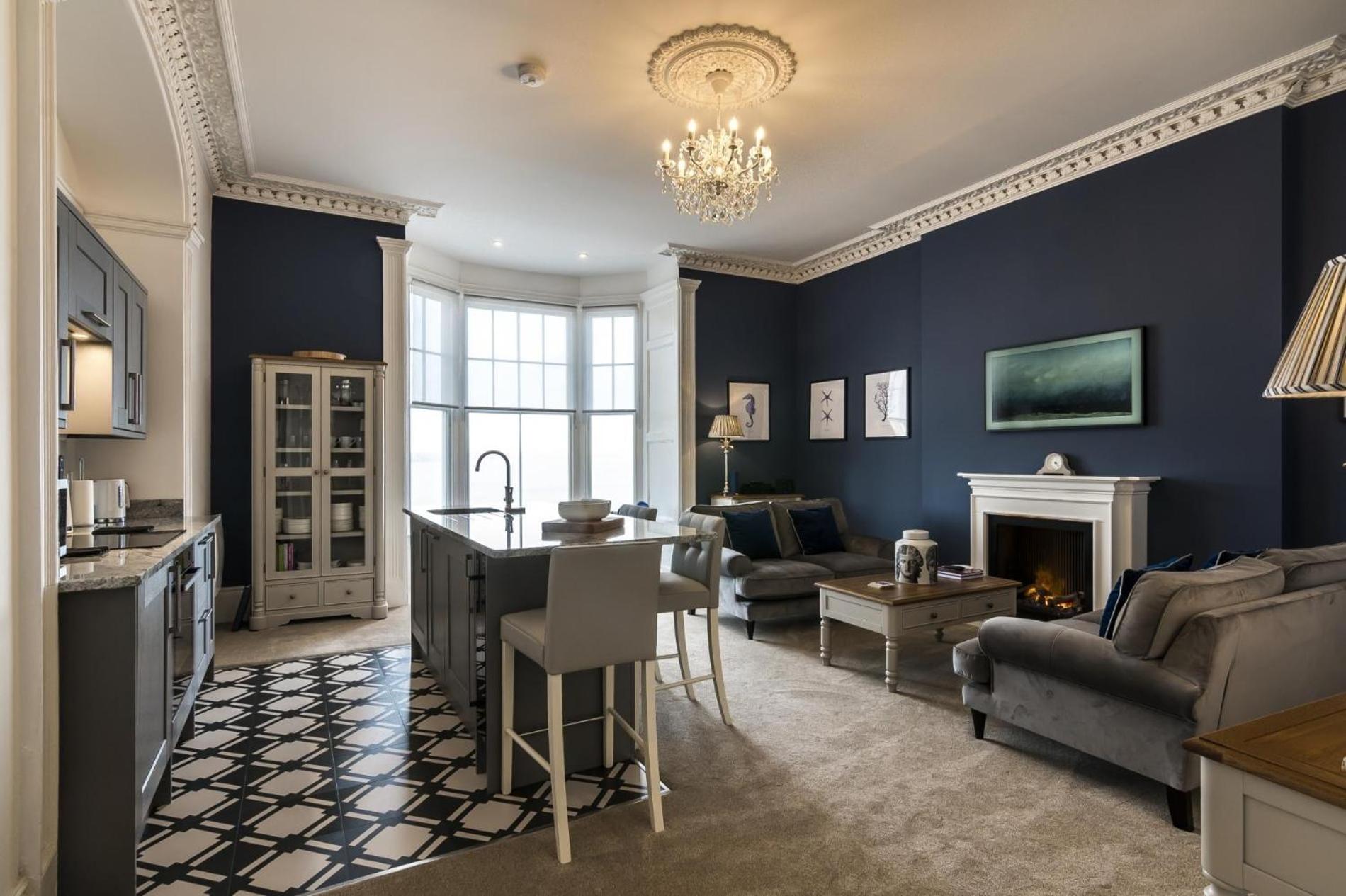 Fisherman's Catch - Two Bedroom Luxury Apartment - Tenby view 2