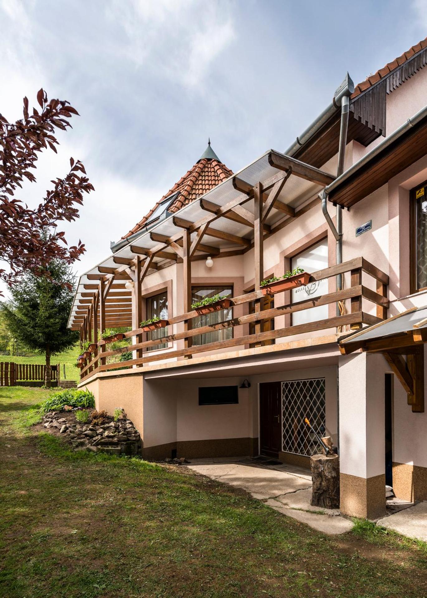 Belle-Aire Vendégház Mátraszentlászló view 3