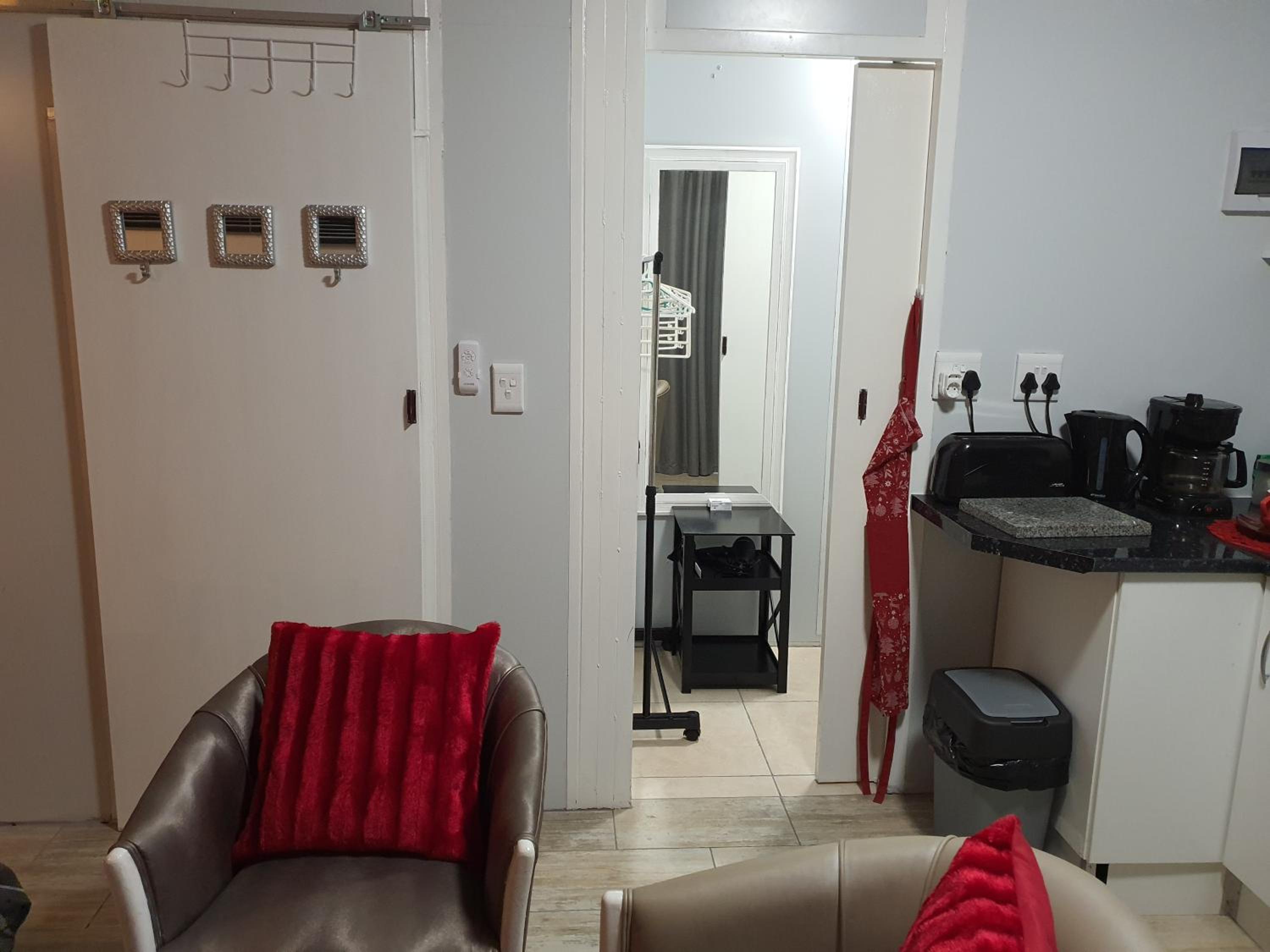 Atlantic Studio - Compact unit with Sea Views, photo 13