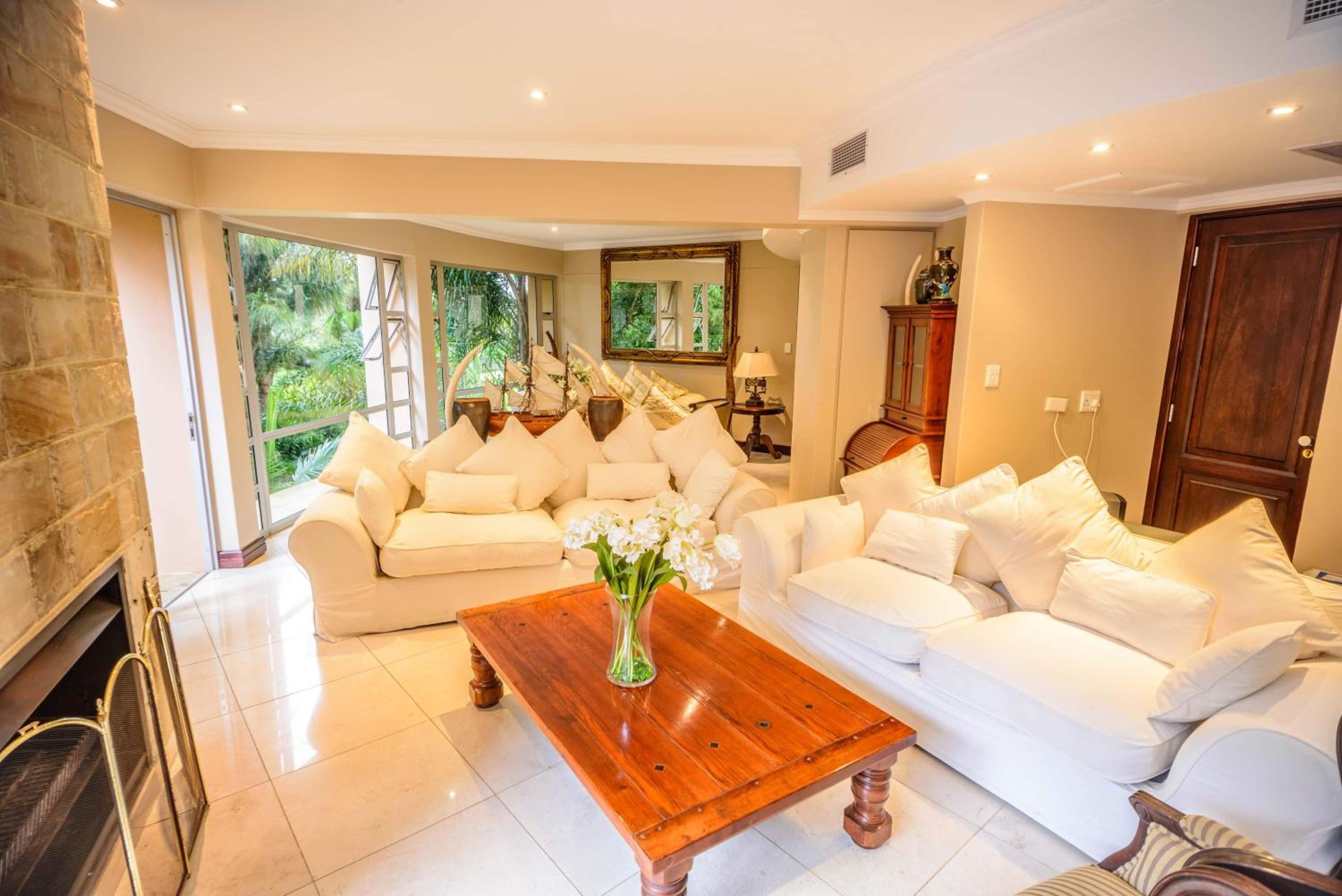 Mac Atini Guest House view 5