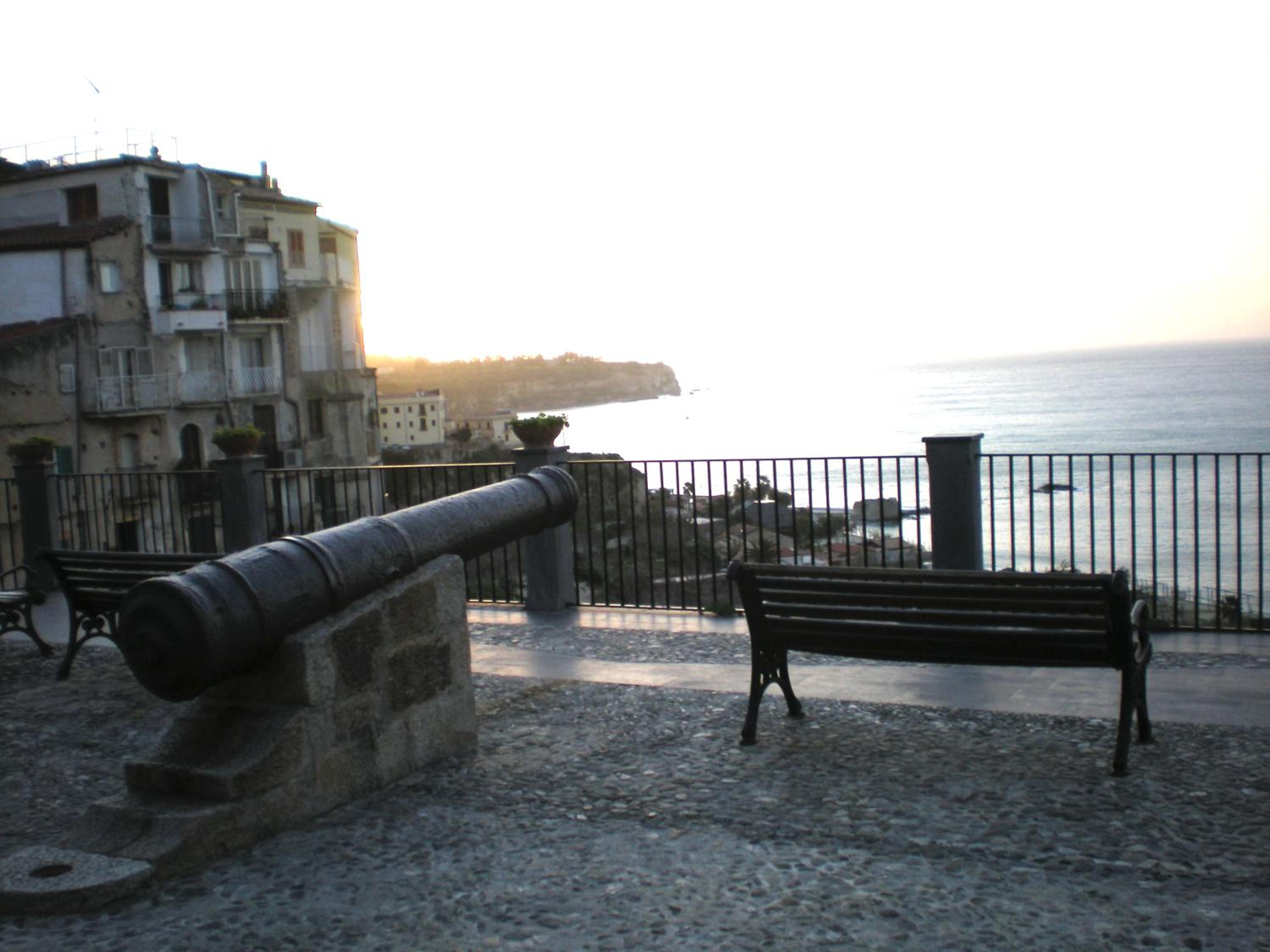 OLYMPUS ROOM photo 3