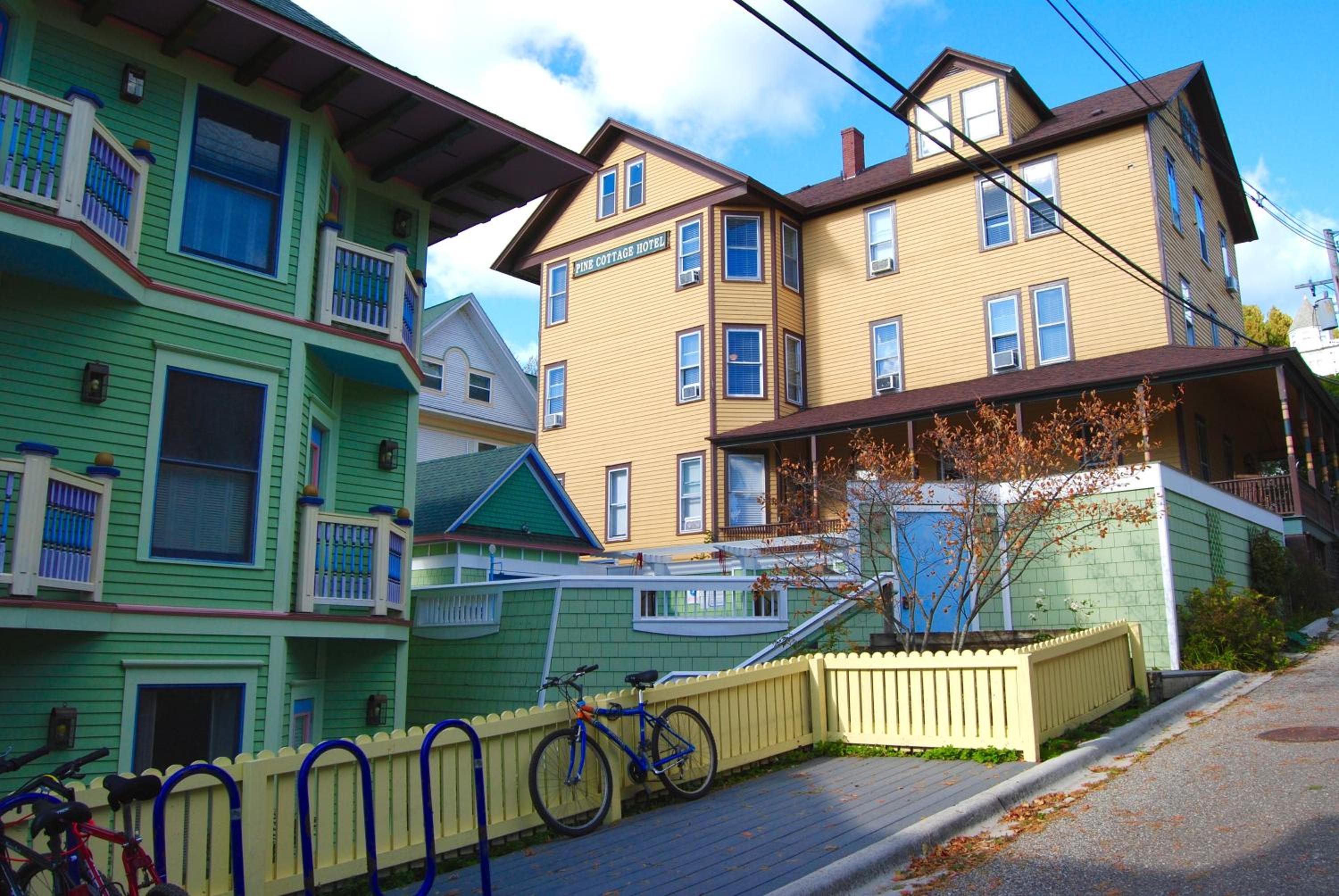 Pine Cottage Bed & Breakfast