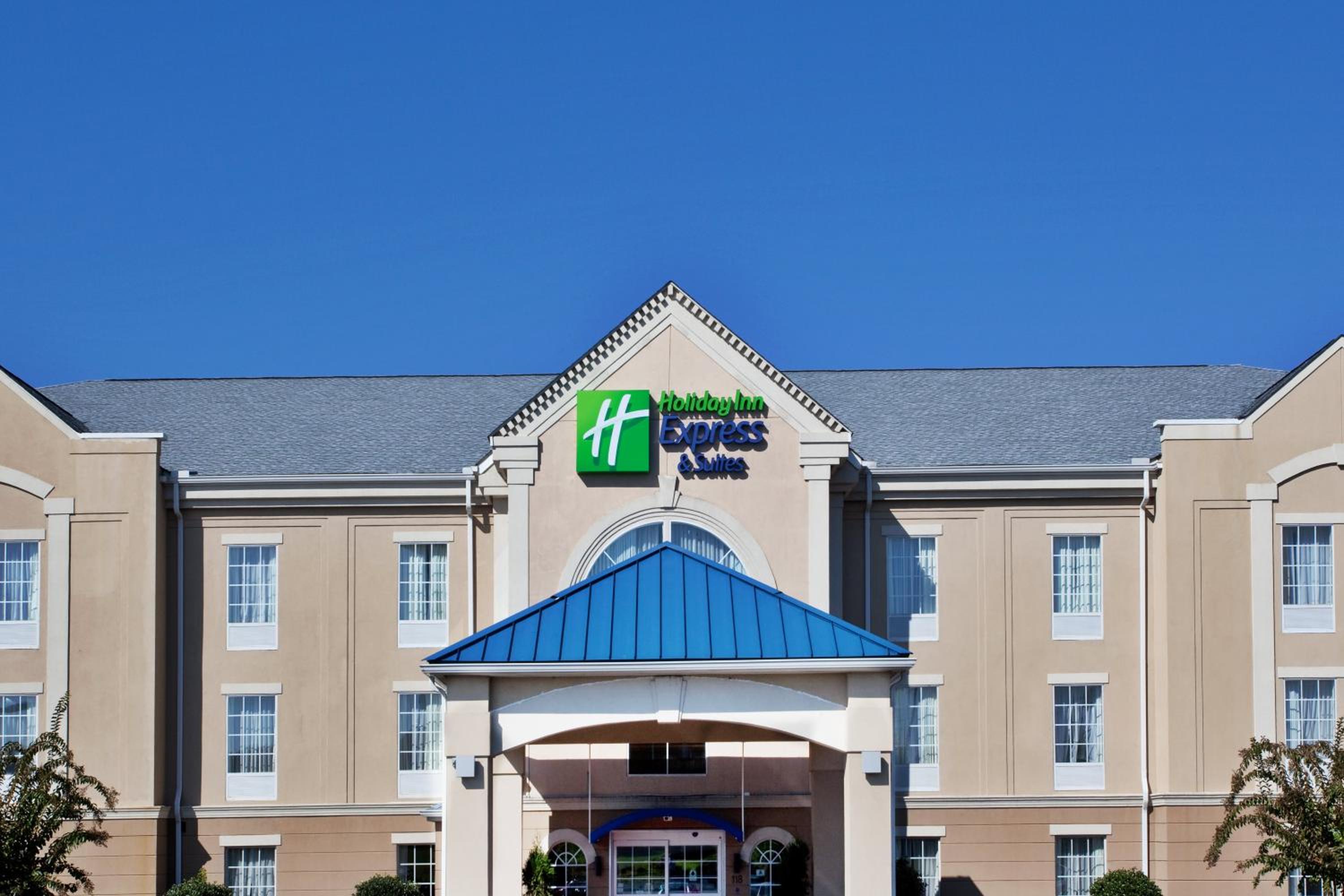 Hotel Holiday Inn Express & Suites Orangeburg, an IHG Hotel - Image 1