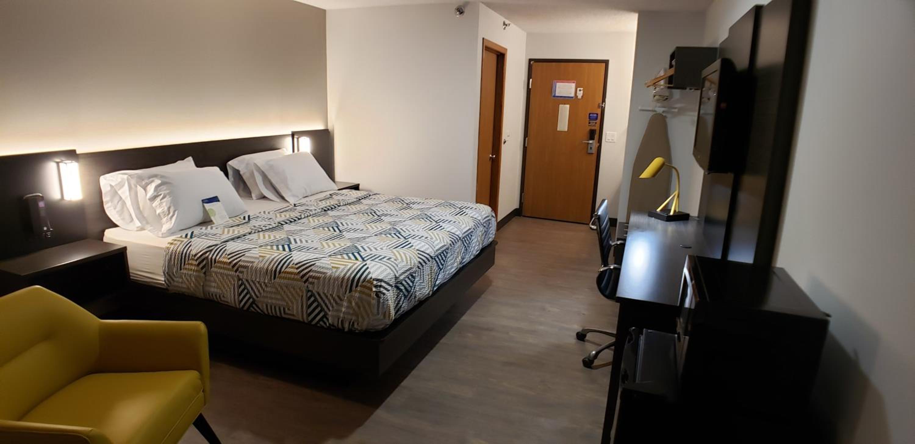 Motel 6-Kewanee, IL - Property Image 45