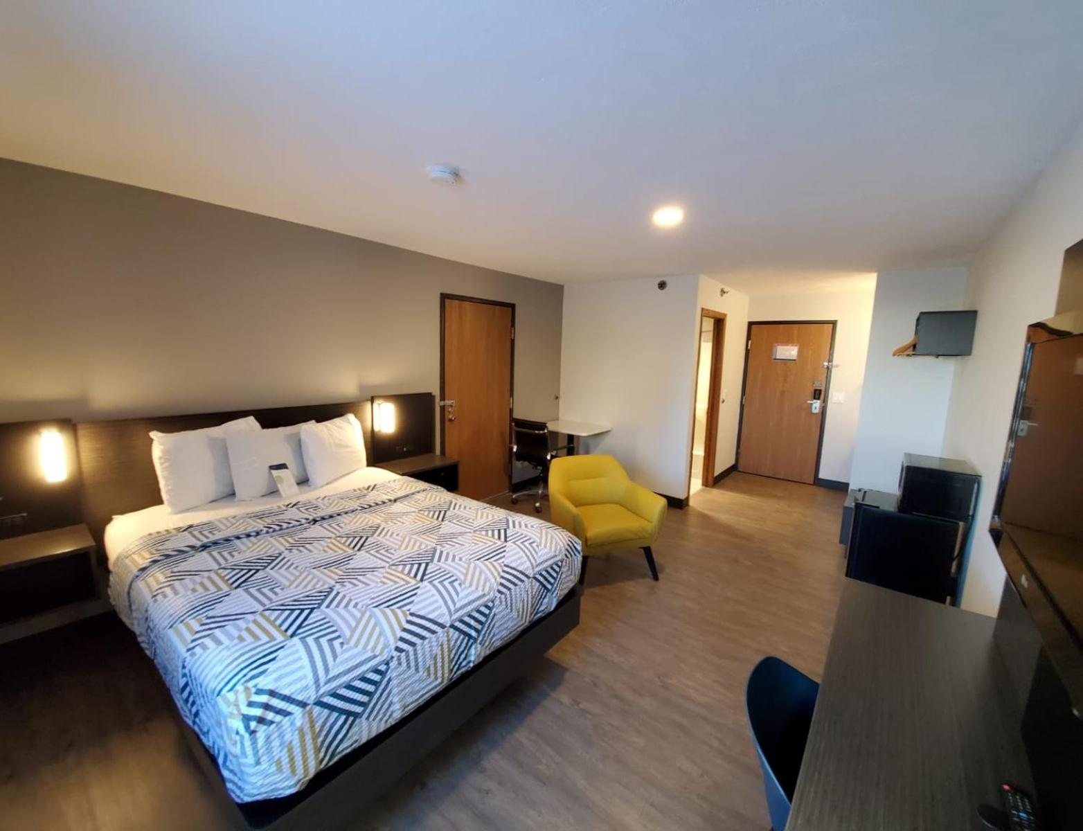 Motel 6-Kewanee, IL - Property Image 55