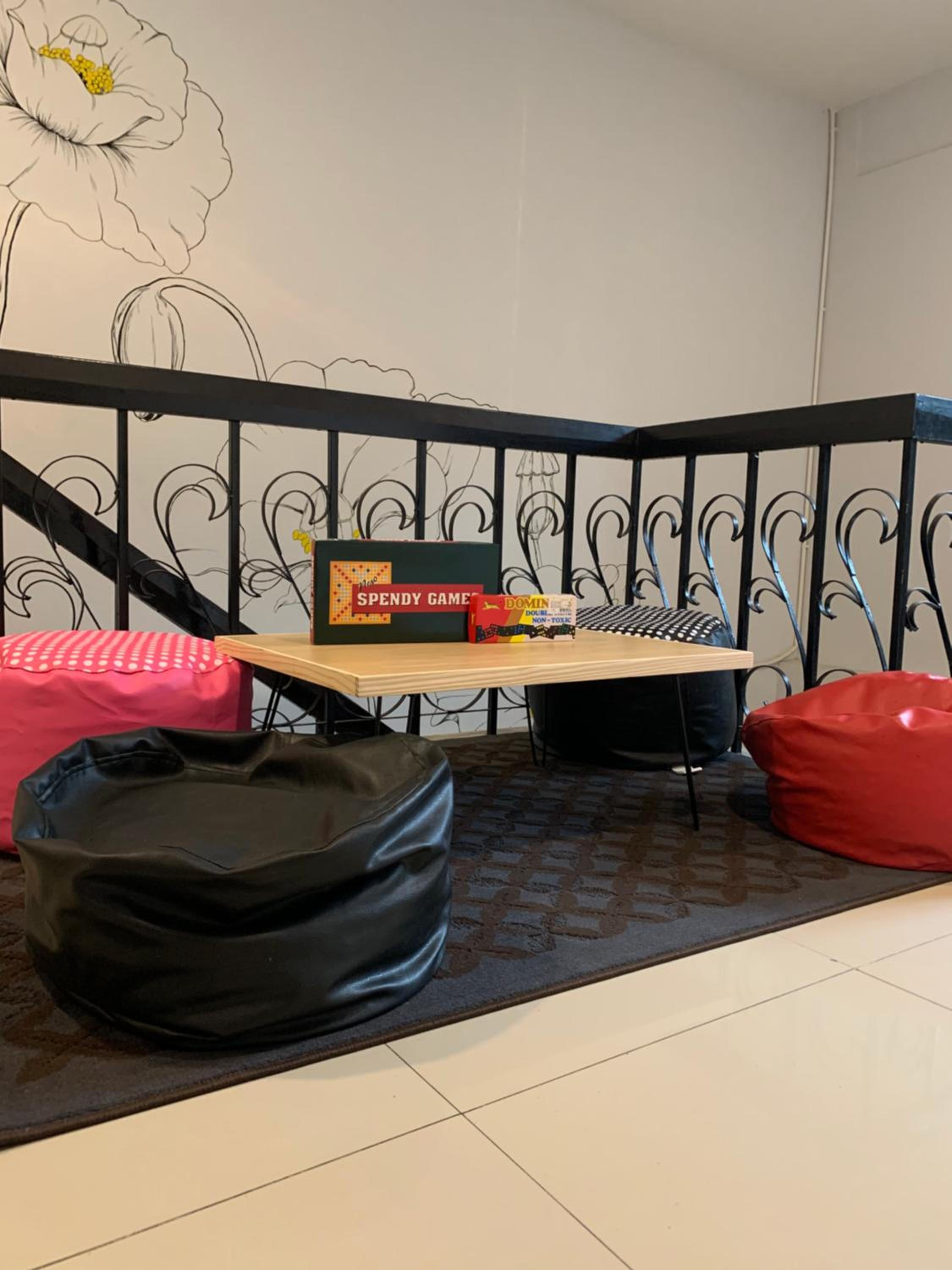 Doze Hostel