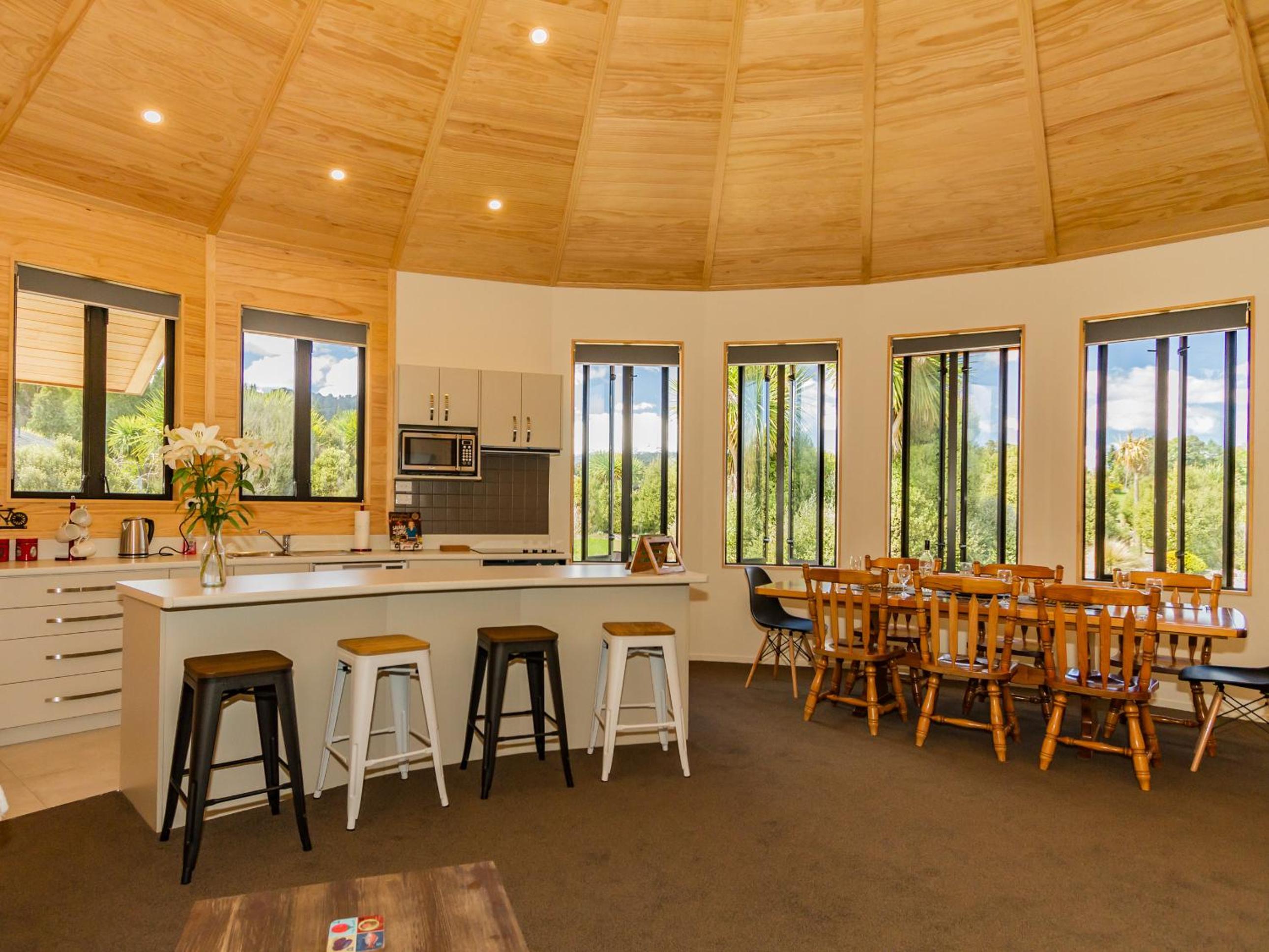 The Snowglobe - Ohakune Modern Yurt Style Chalet view 3