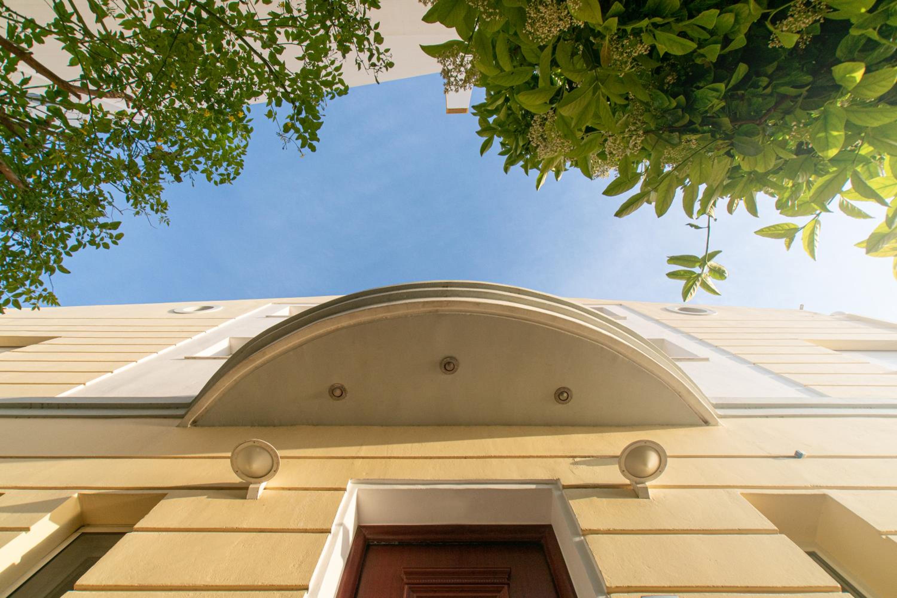 Diamante Beachfront Suites photo 4