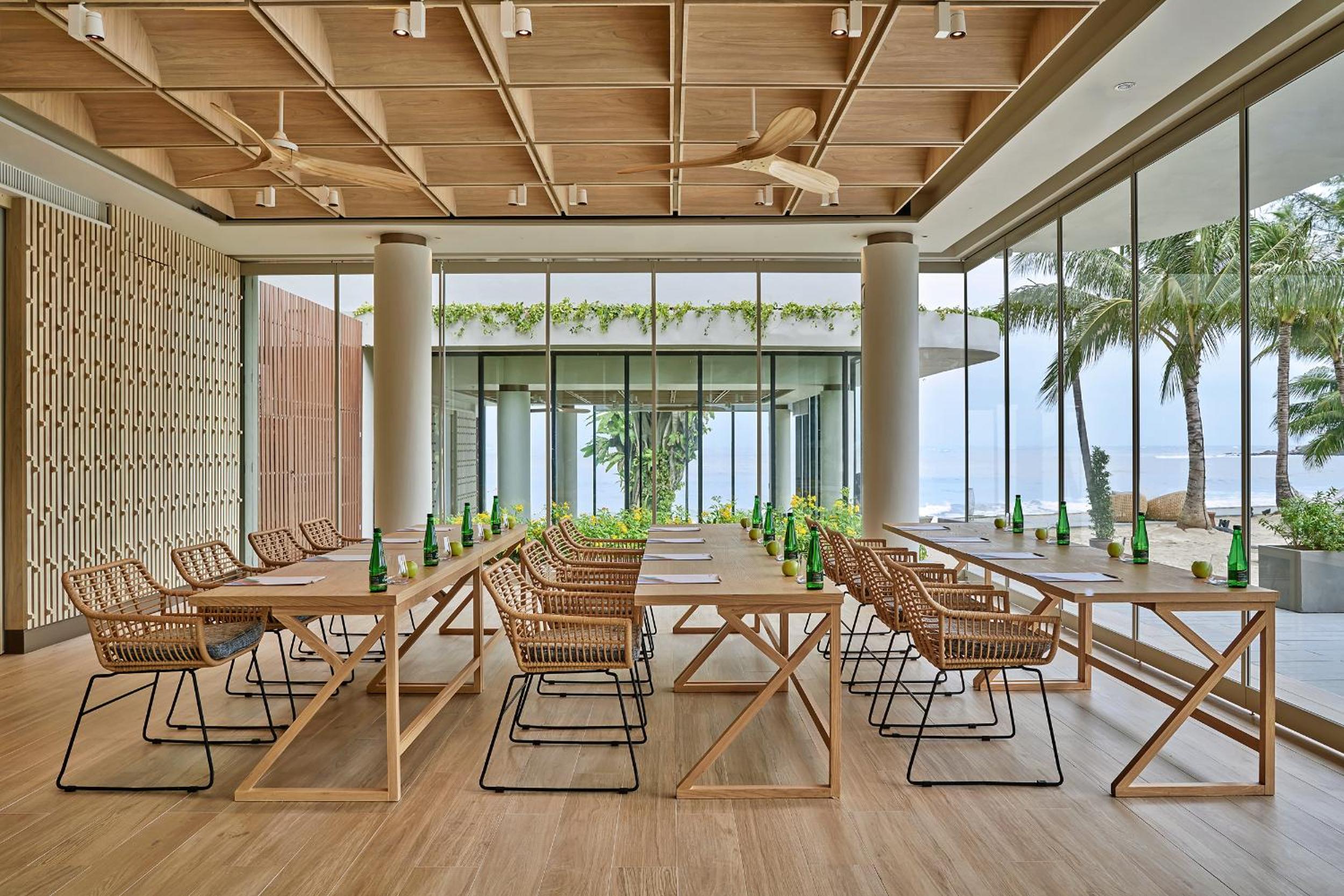 meeting & event spaces