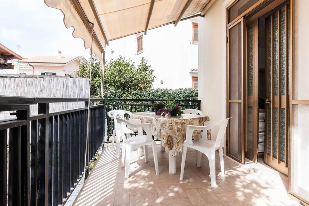 Sperlonga Apartments - Private Beach Street