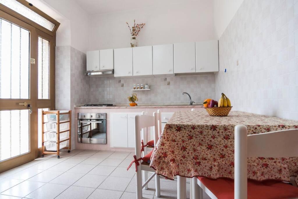Sperlonga Apartments - Private Beach Street