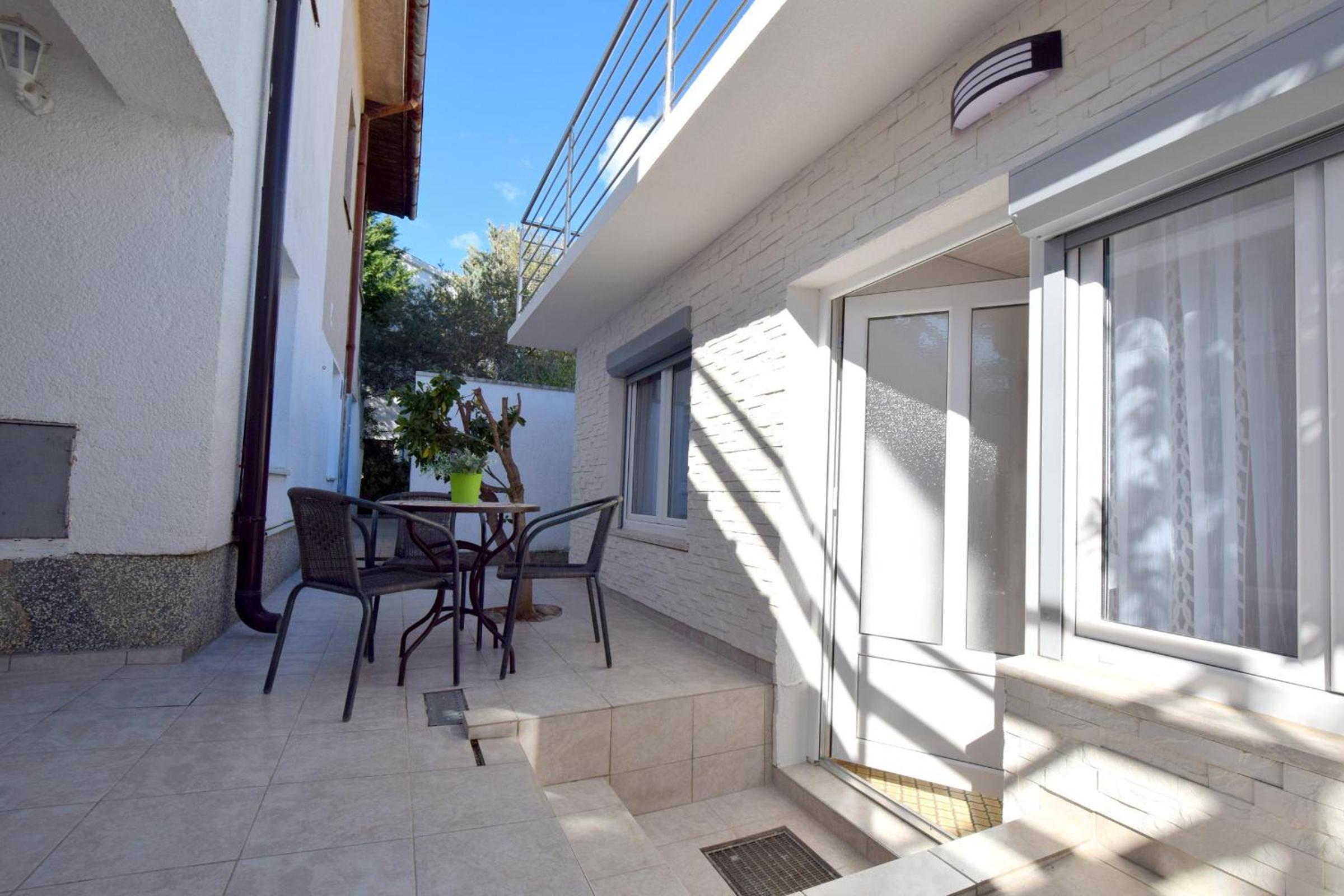 Apartments Buturajac view 4