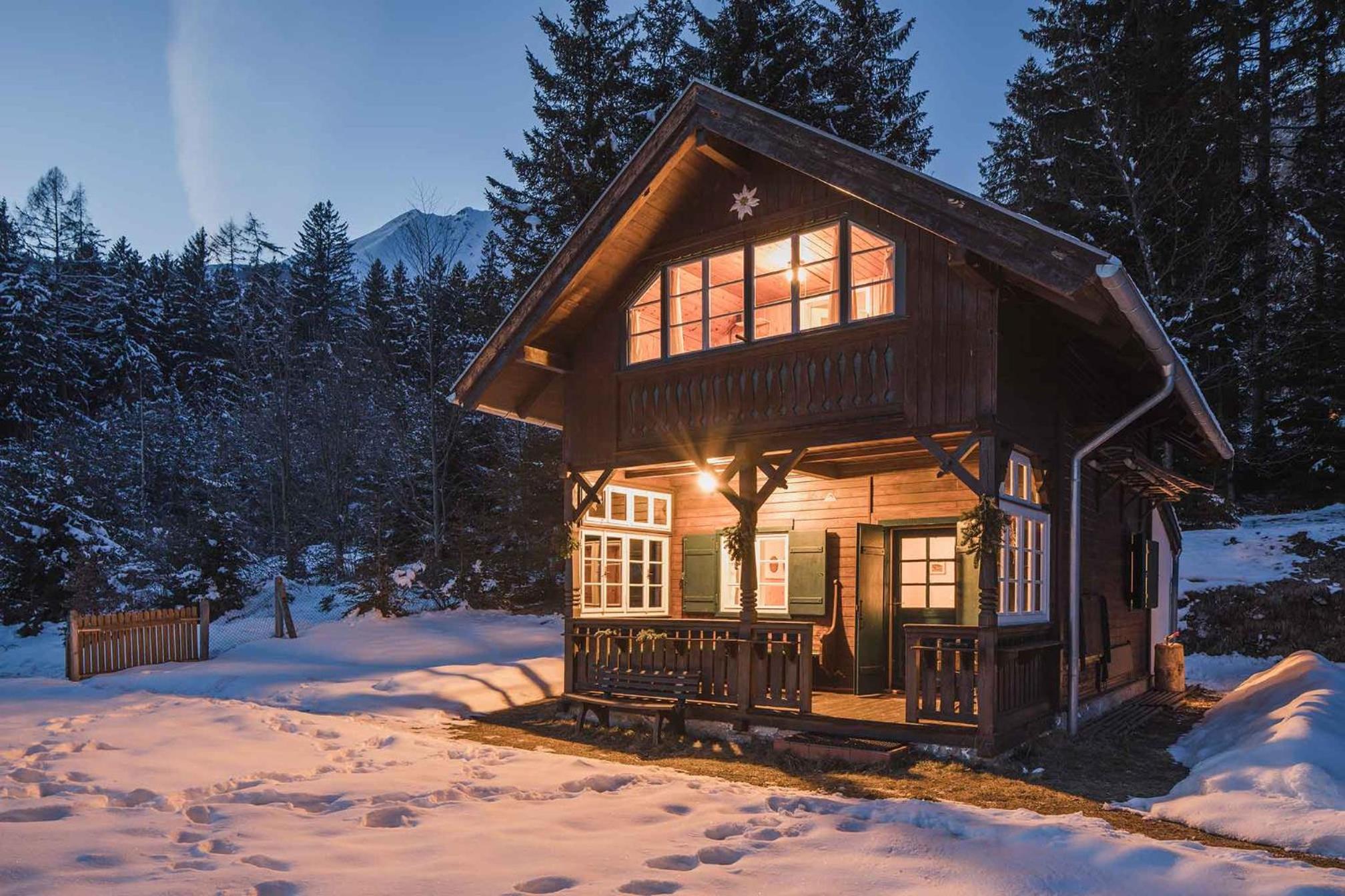 2 Chalets Innsbruck view 3