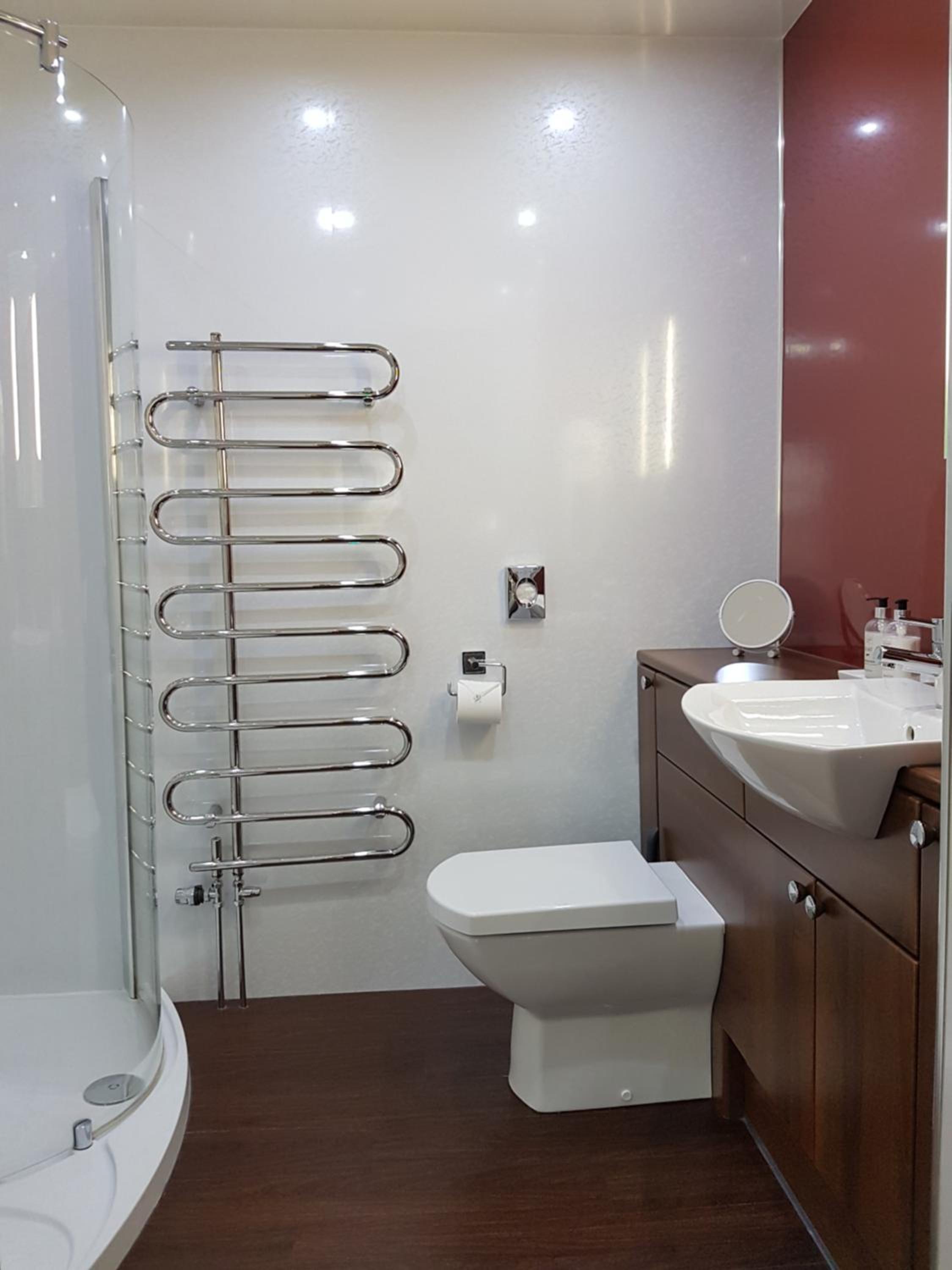 Lauderville guest house