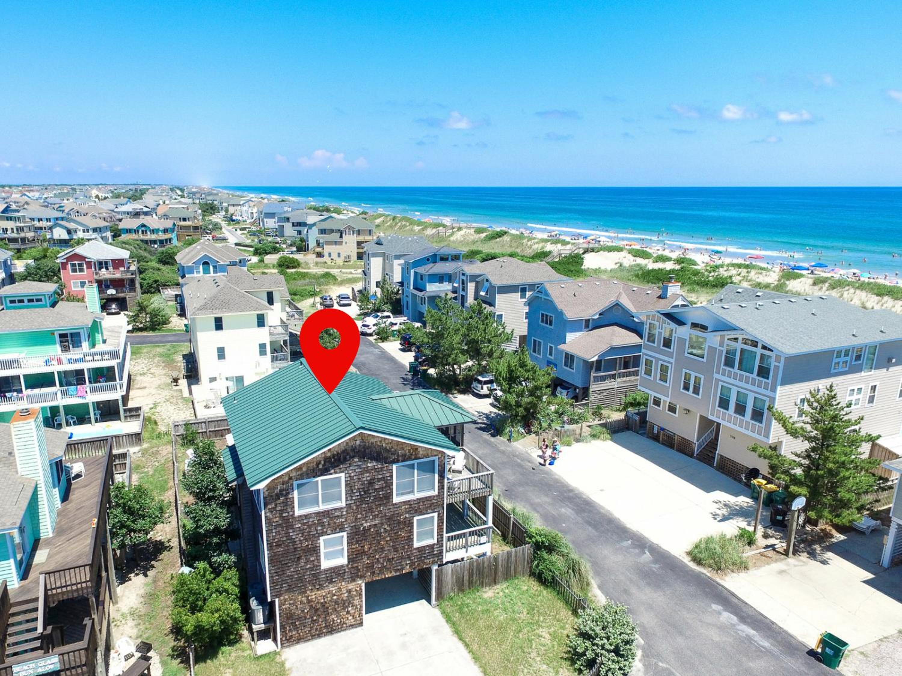 3 Little Gulls - Corolla, Ocean Sands, 30 Ft to Beach, Semi-Oceanfront, Pool, Hot Tub, Pets OK