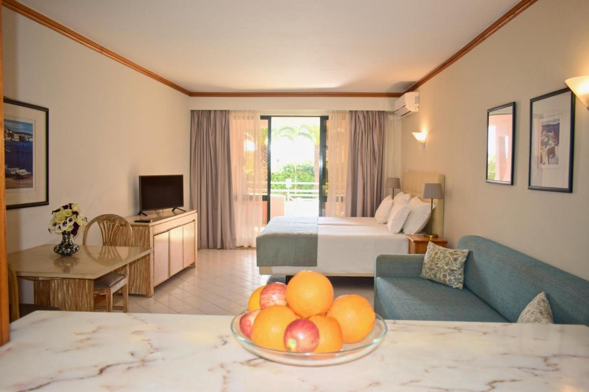 Clube Oceano Apartments view 4