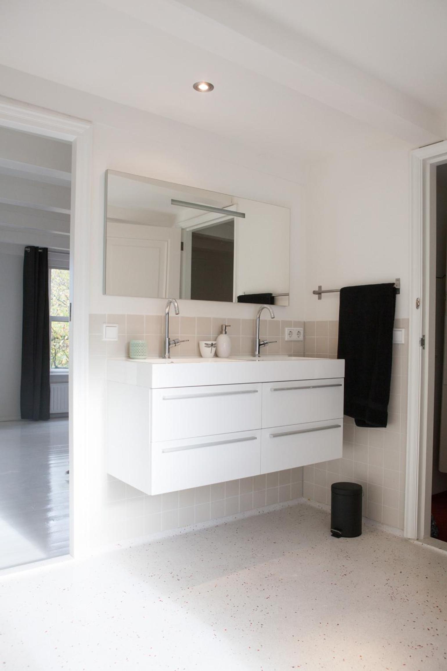 Mokum Suites