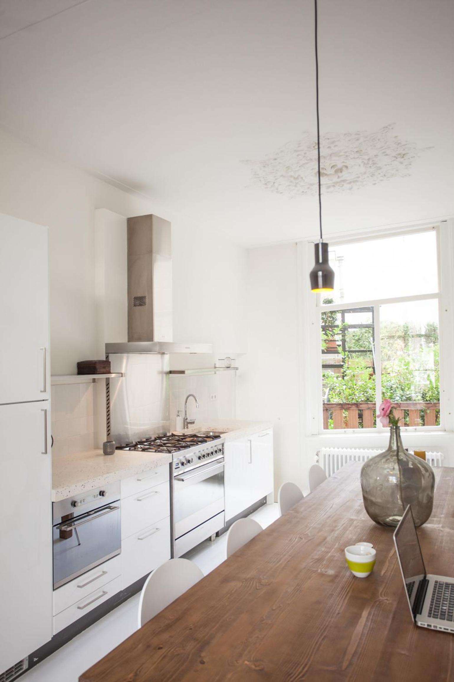 Mokum Suites