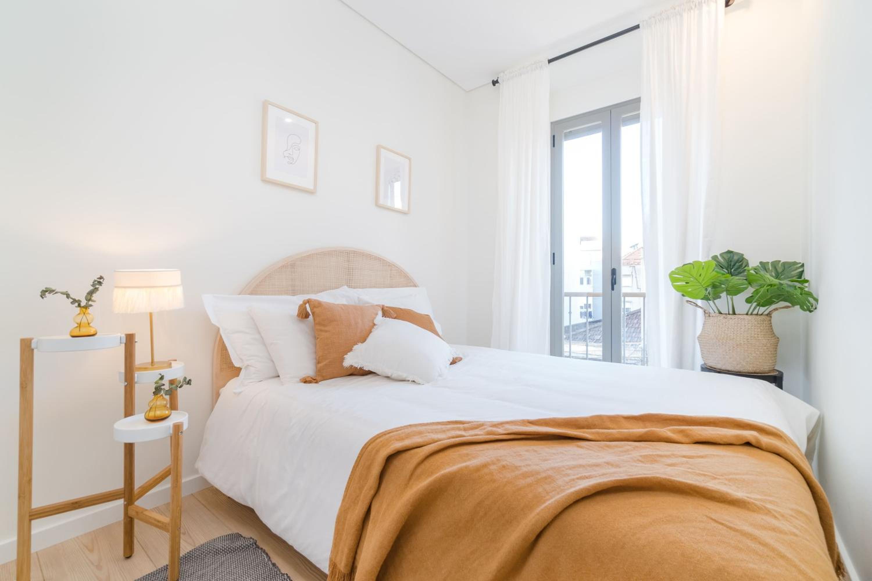 Casa Boma Lisboa - Modern & Luminous Apartment with Balcony - Alcantara I view 3