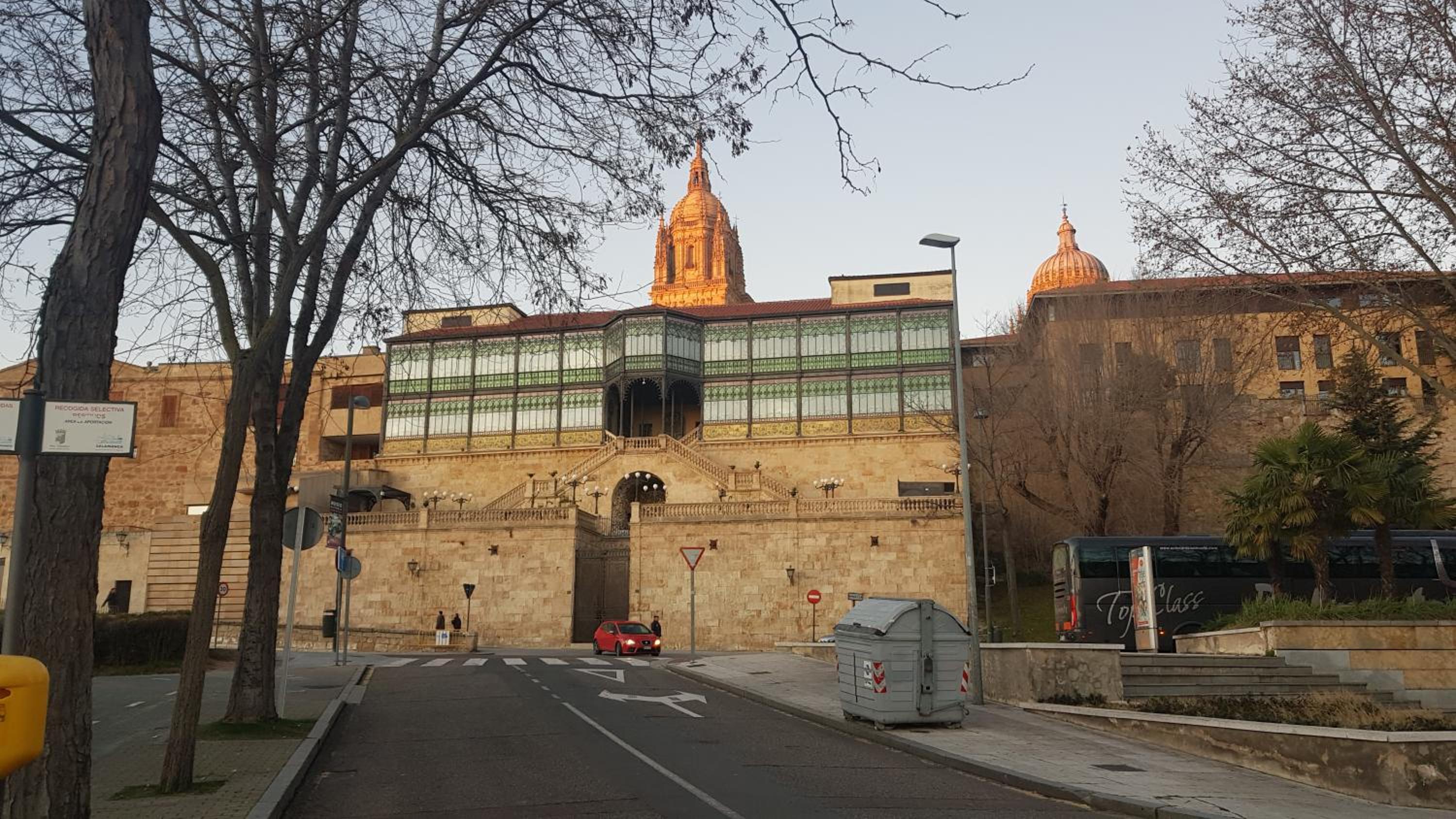 LOFT ESTUDIO CATEDRAL CASA LIS