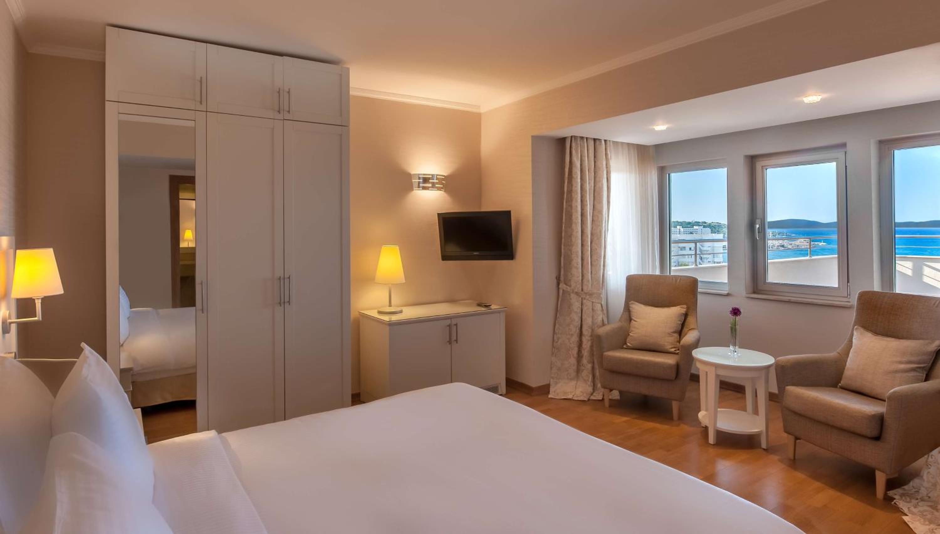 Radisson Blu Resort & Spa Cesme - Image 13