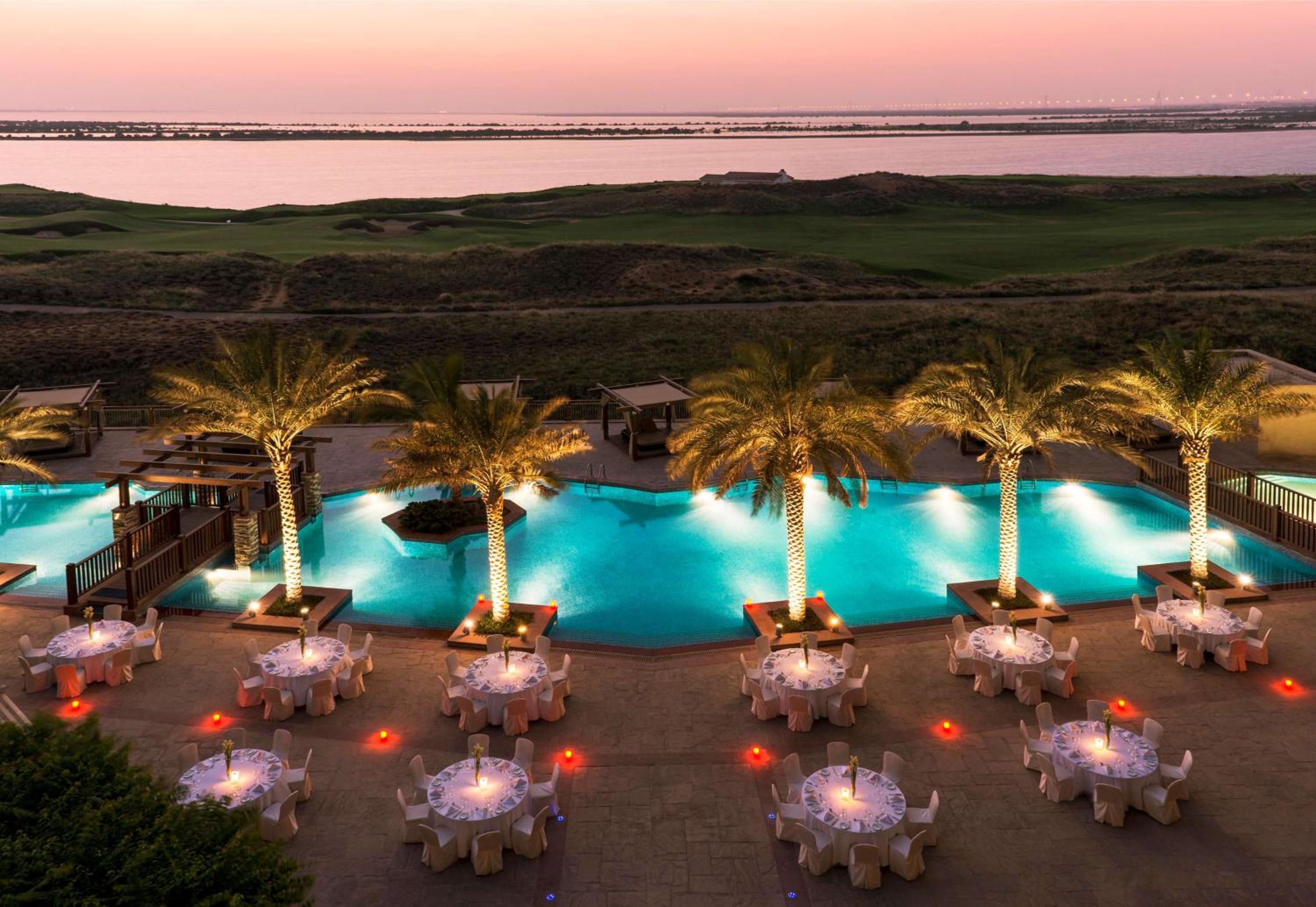 Yas Plaza Mangroves by IHG