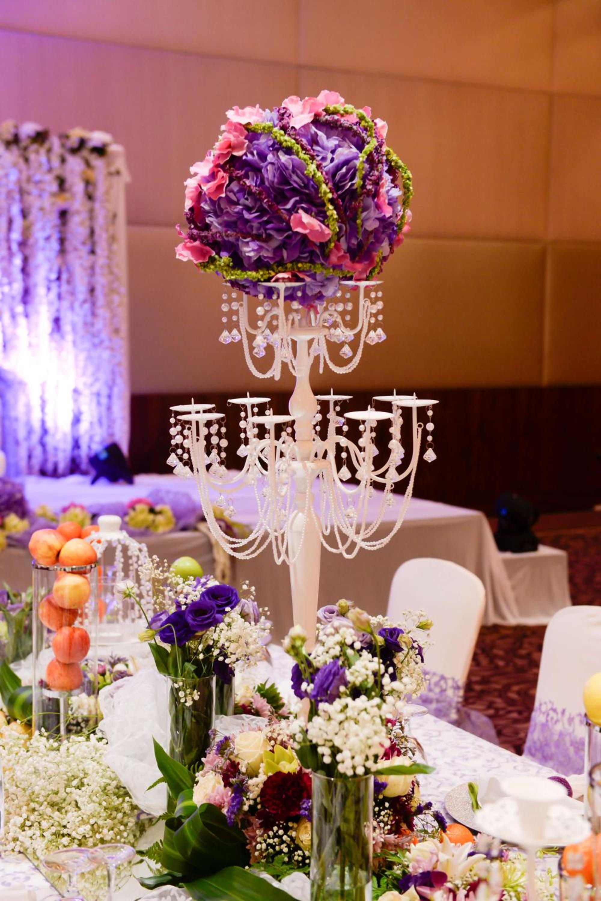 Yas Plaza Mangroves by IHG