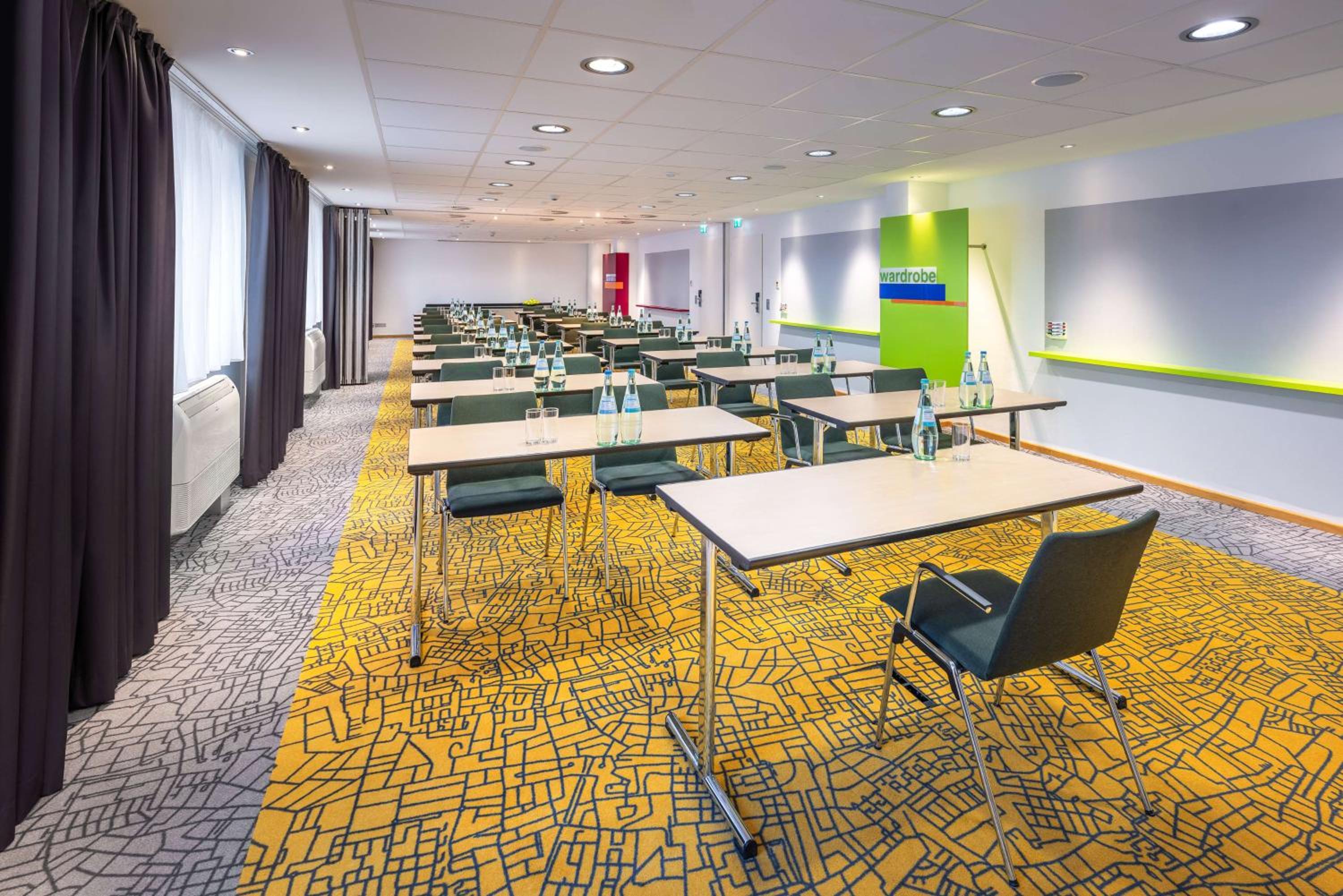 Park Inn by Radisson Nurnberg - Property Image 5
