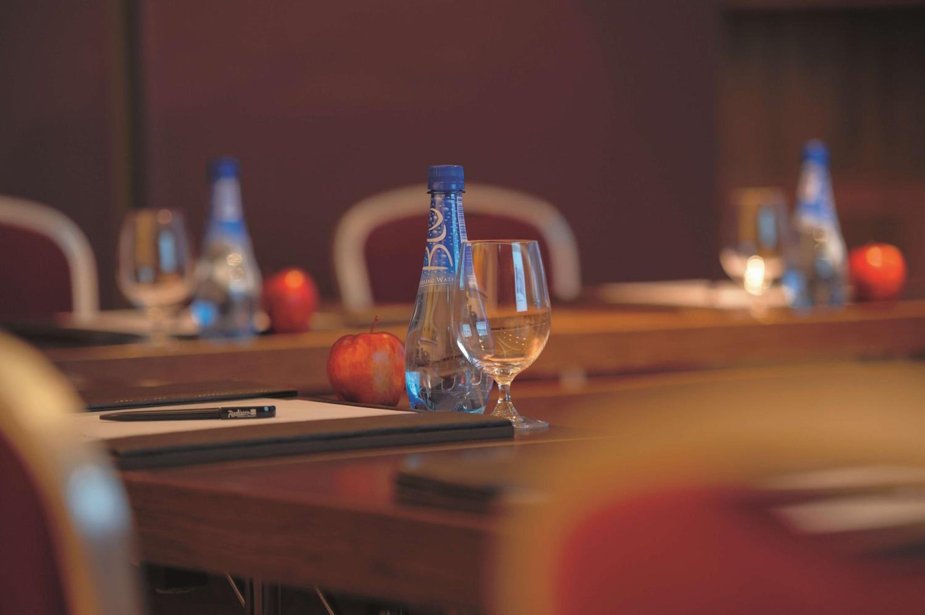 Yas Plaza Mangroves by IHG