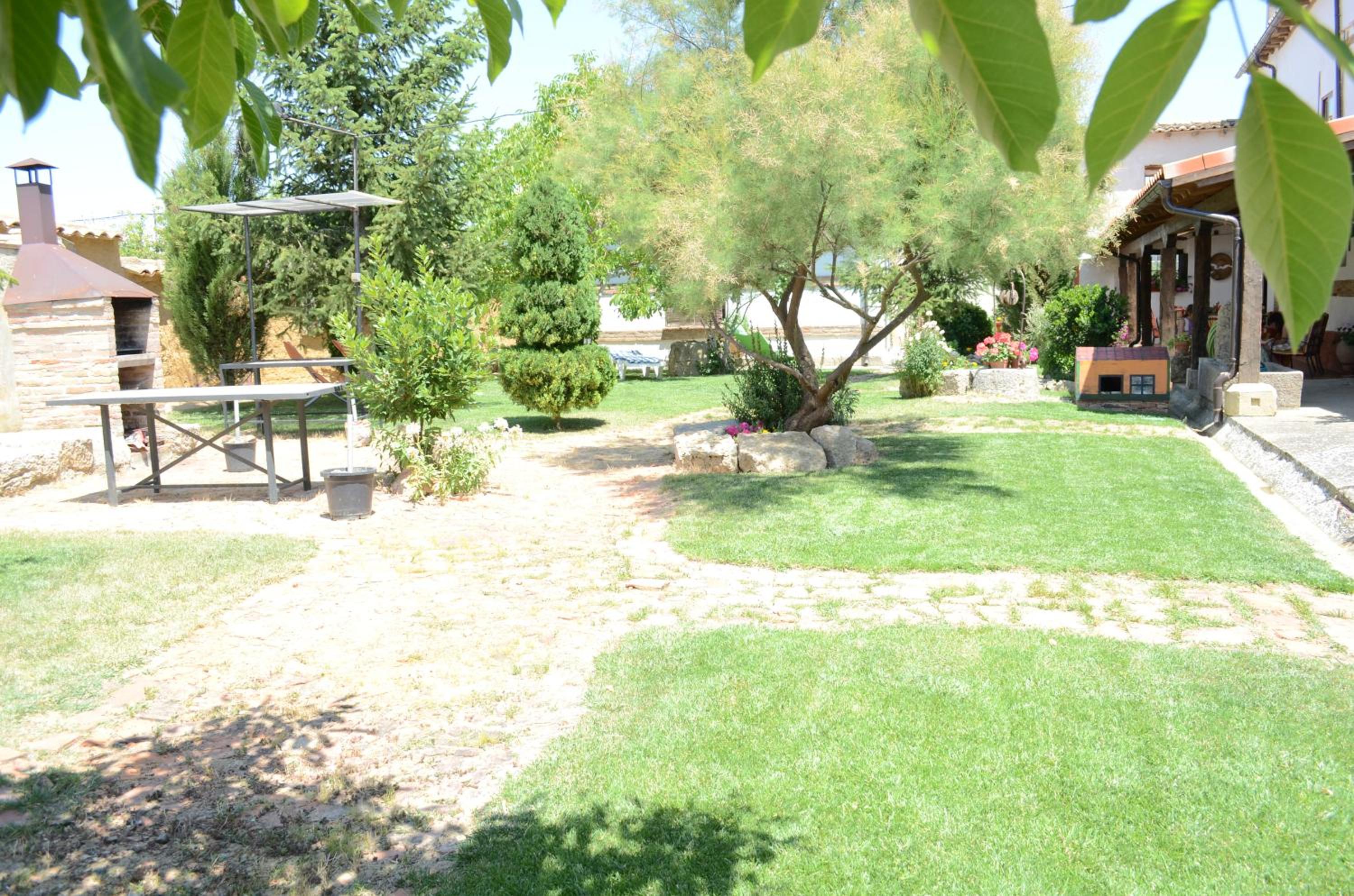 La Pequeña A y B view 3
