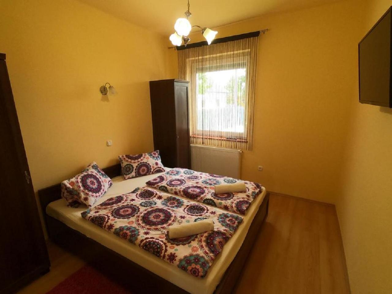 Pandora Pool Apartman