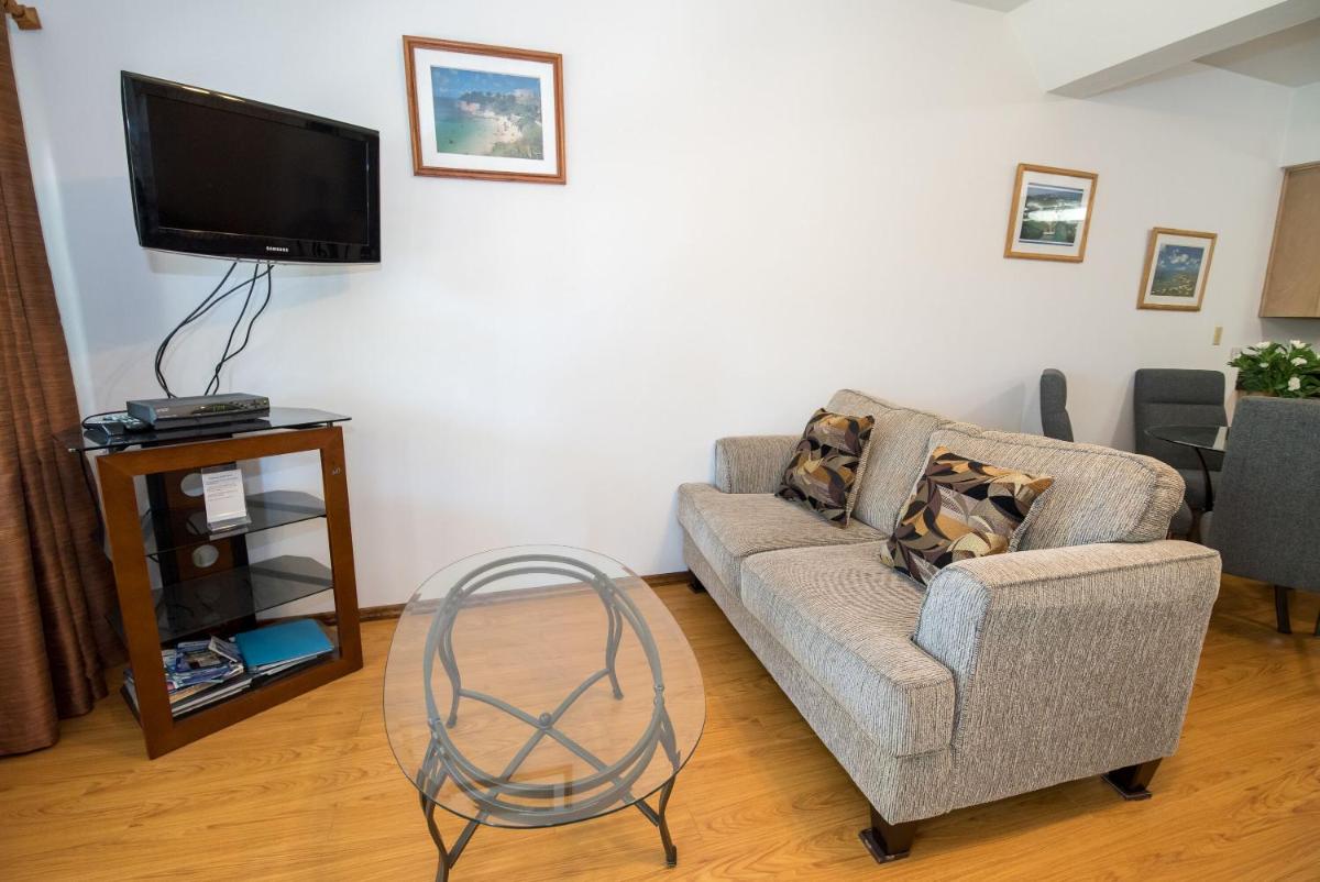 Windsong Guest Apartments - Property Image 21