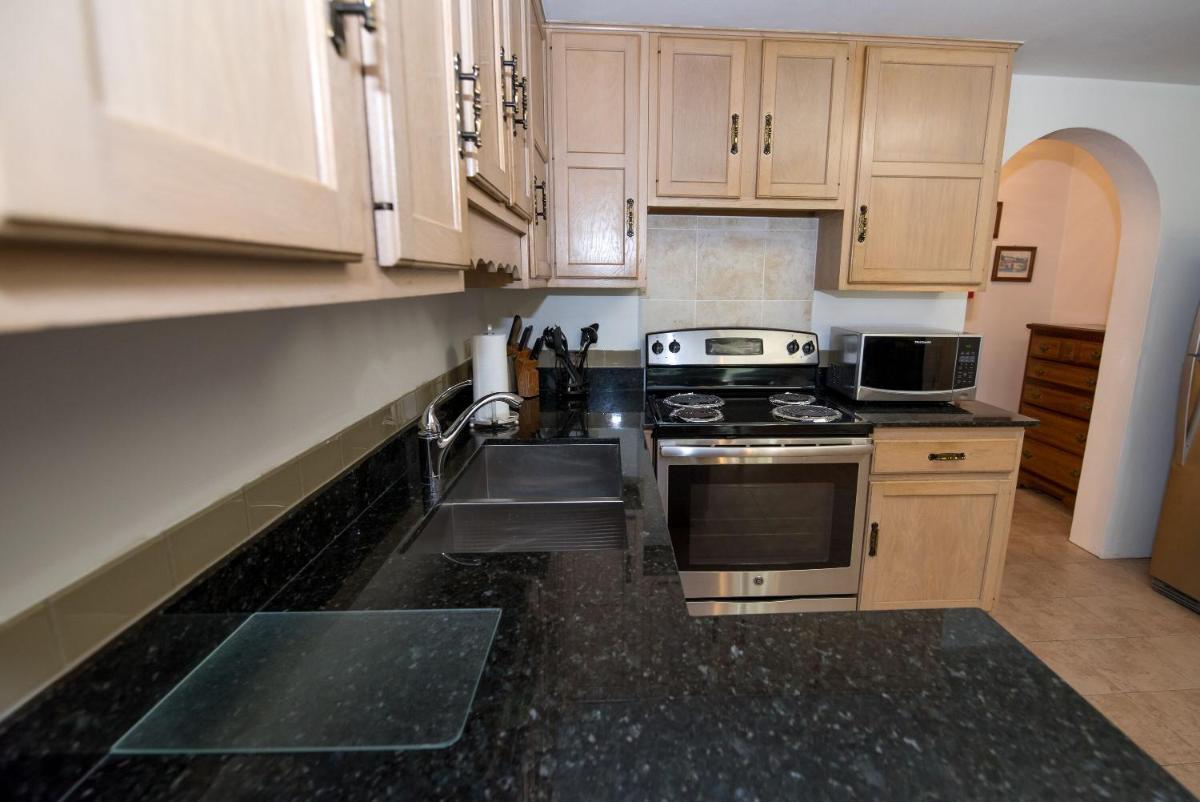 Windsong Guest Apartments - Property Image 74