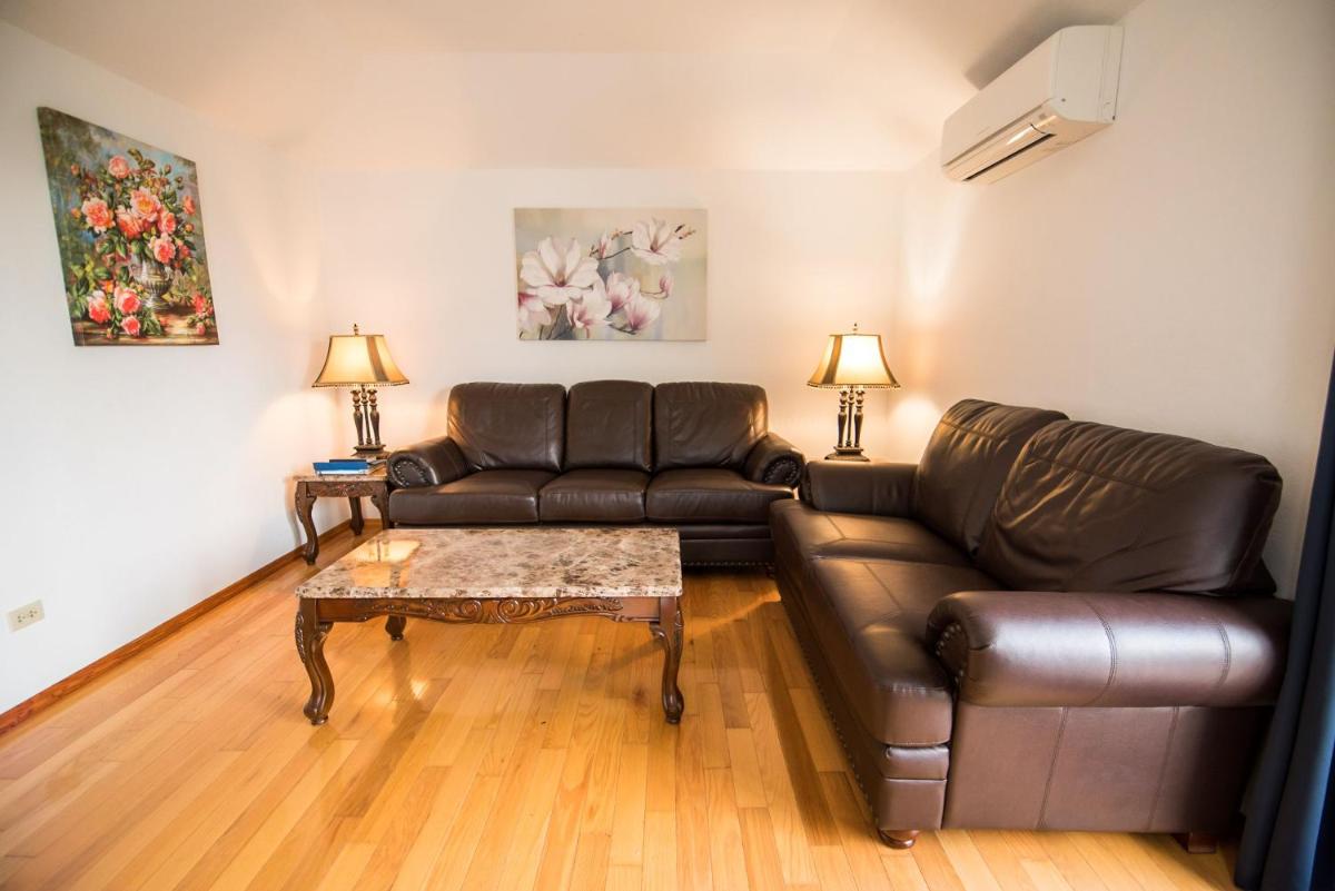 Windsong Guest Apartments - Property Image 13