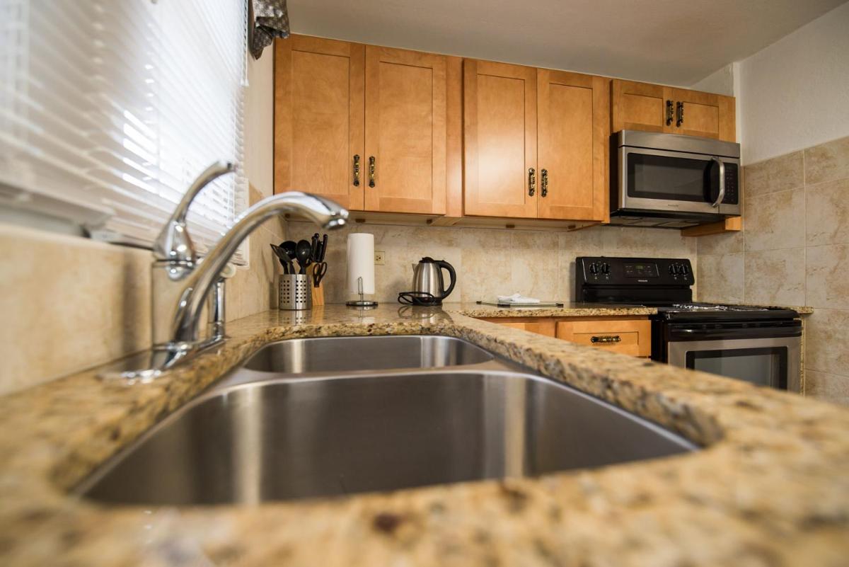 Windsong Guest Apartments - Property Image 10