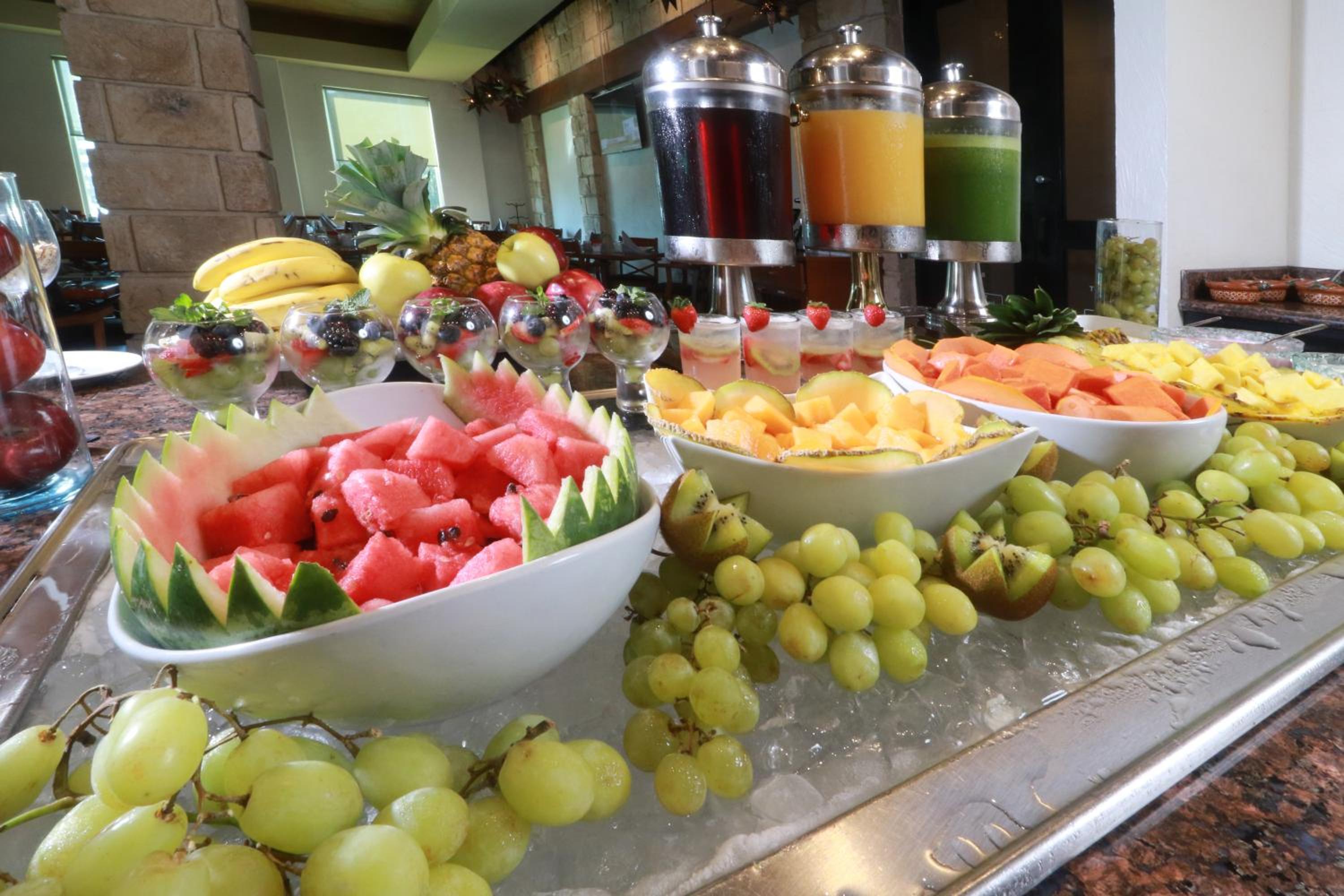 Reynosa Vacations - Holiday Inn Reynosa Industrial Poniente, an IHG Hotel - Property Image 2