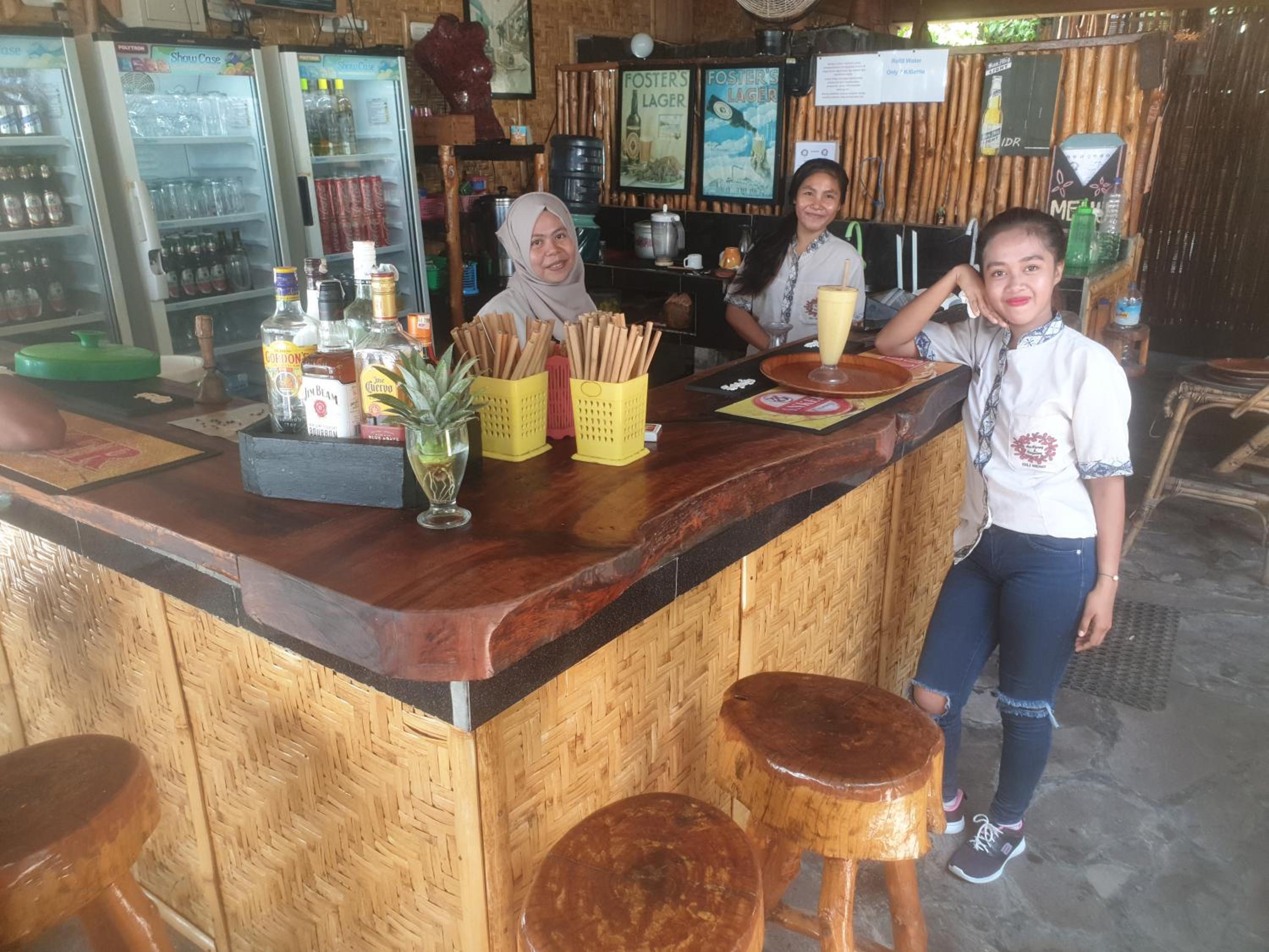 Ana Warung & Bungalows view 5