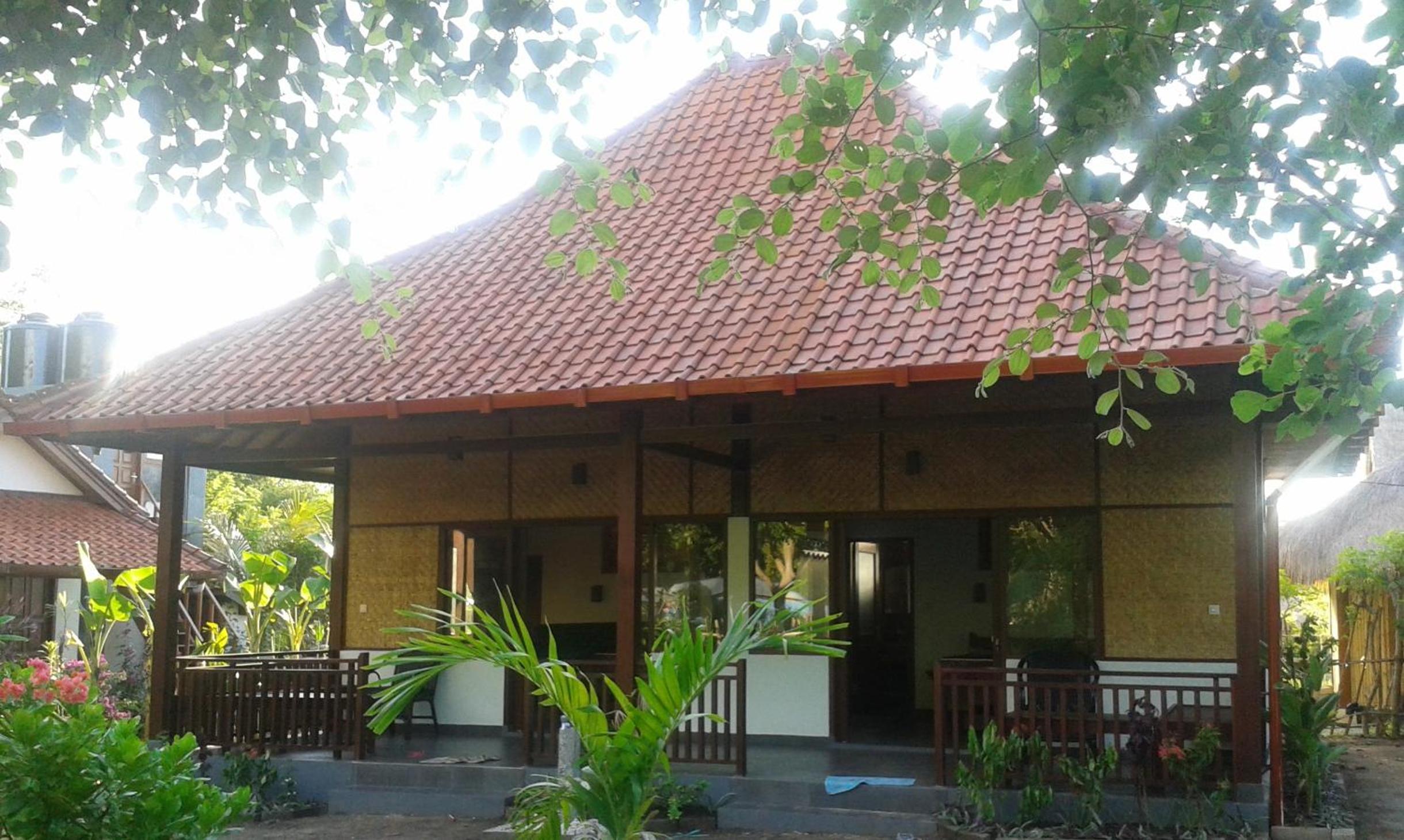 Ana Warung & Bungalows view 2