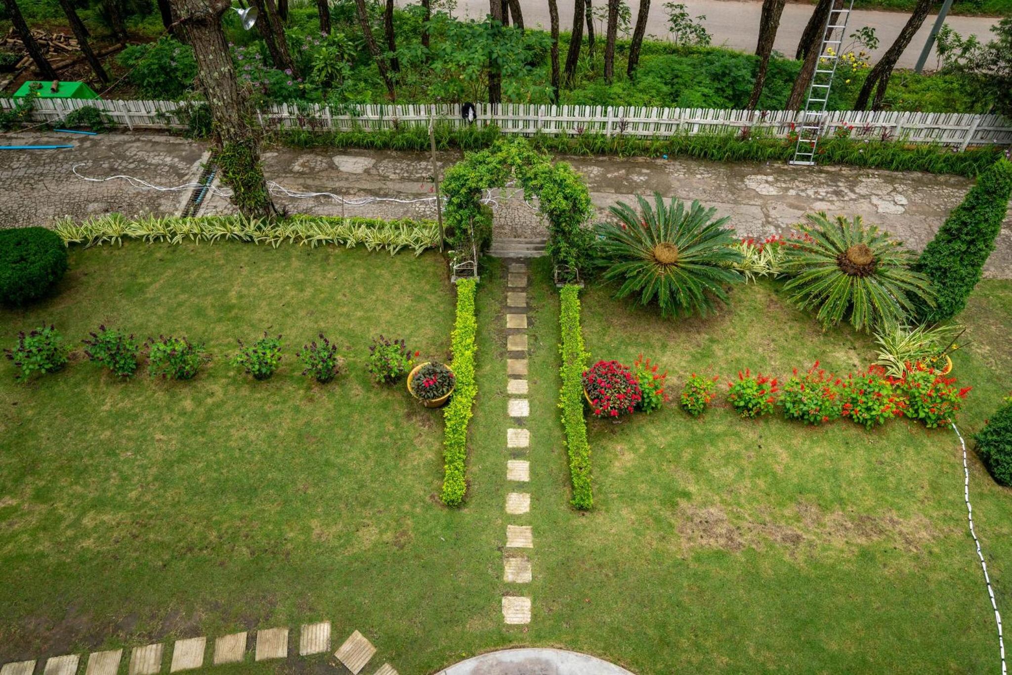 Hillock Villa